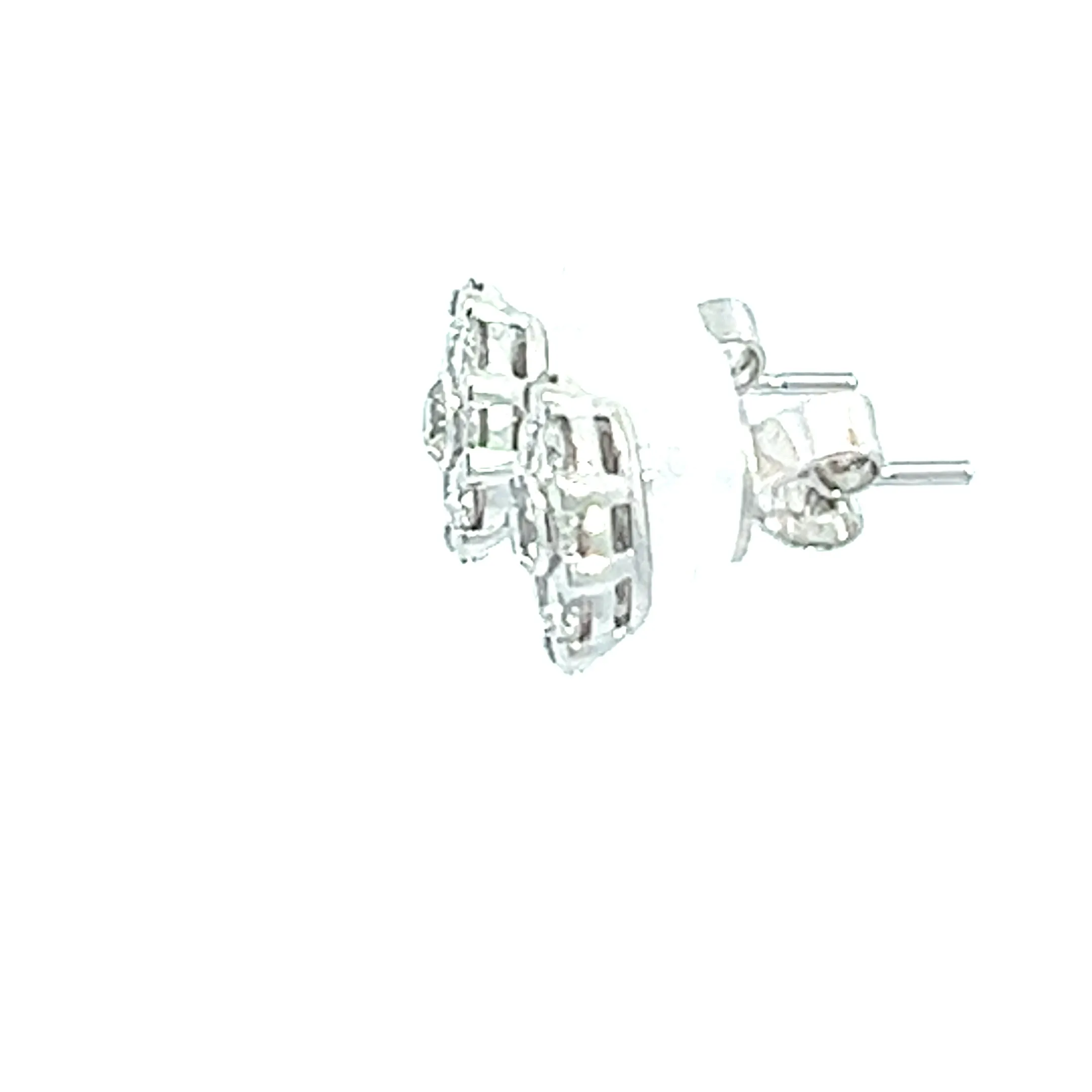 14kt  White Gold Diamond Earrings