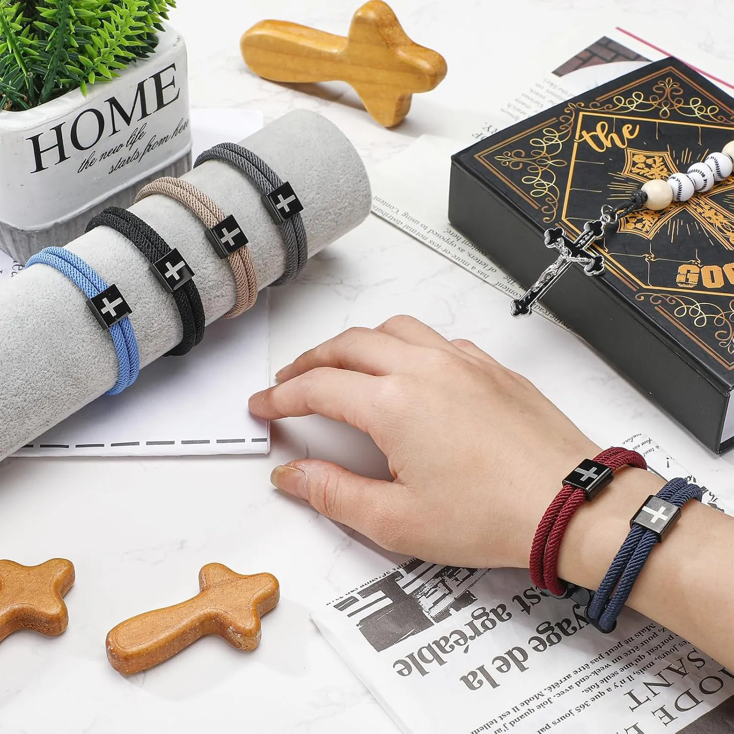 6 Pcs Braided Cross Bracelet Adjustable Rope Jesus Bracelet Christian Religious Gift for Men Women WWJD Wristband Metal Knot