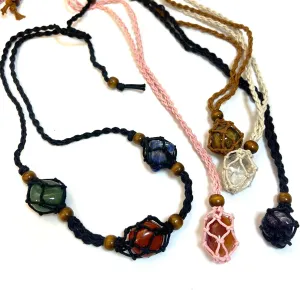 7 Chakra Natural Crystal Healing Stone Necklace Set,5 Handmade Adjustable Crystal Holder Necklaces Cord Cage Black Pink Brown White Ropes,Spiritual Jewelry Gift for Women, Yoga, Meditation