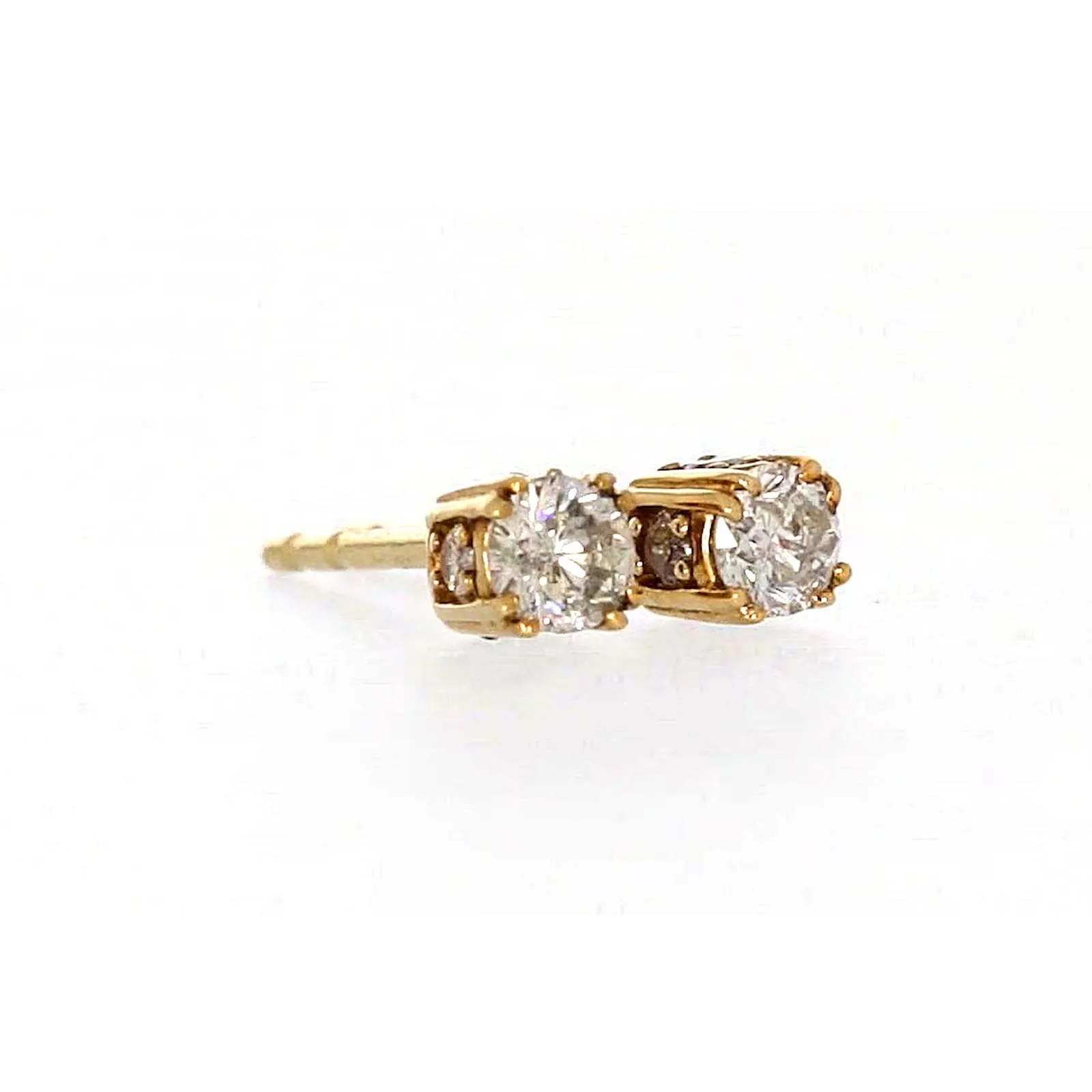 9ct Yellow Gold Round Brilliant Cut 1/4 Carat tw of Diamonds  Stud Earrings