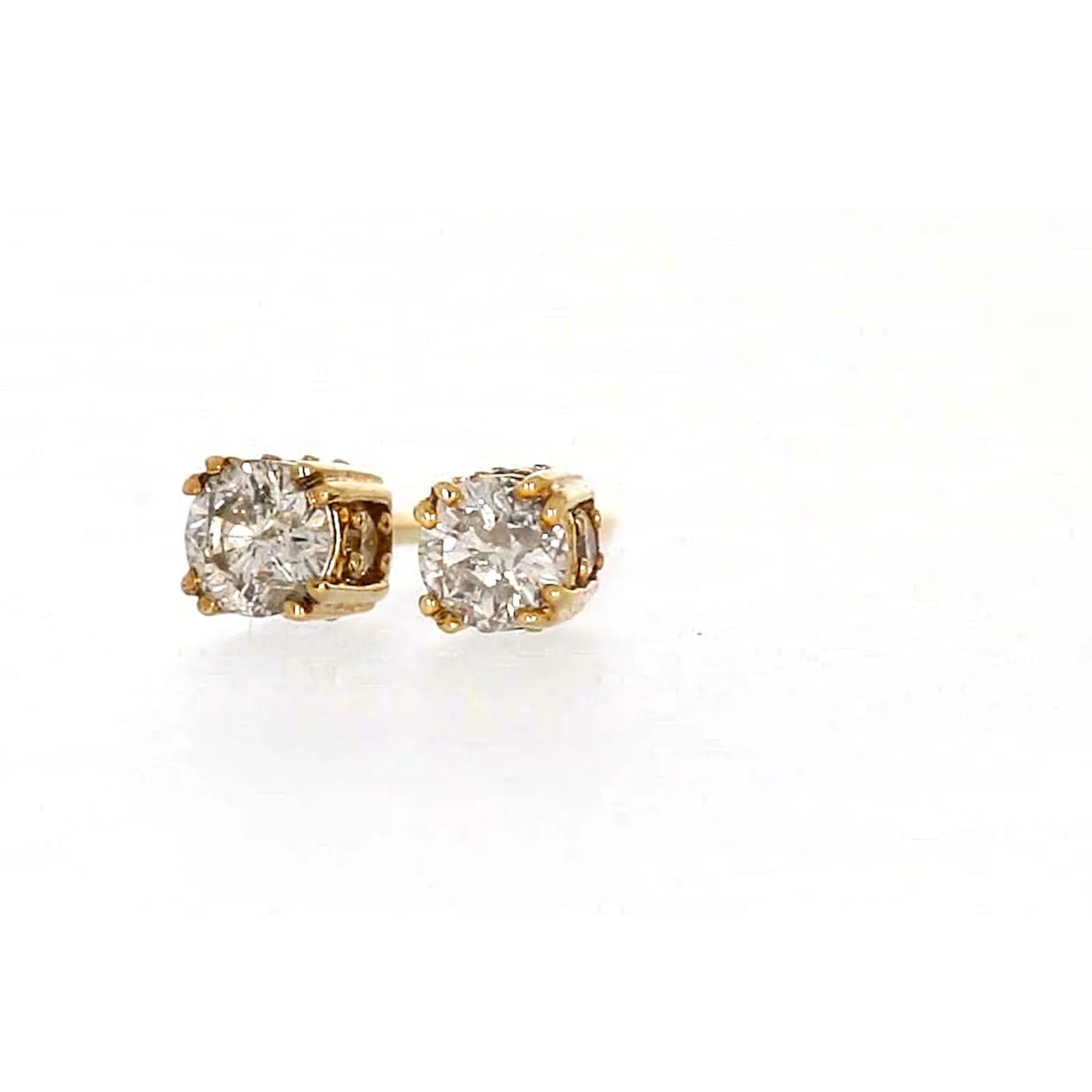9ct Yellow Gold Round Brilliant Cut 1/4 Carat tw of Diamonds  Stud Earrings