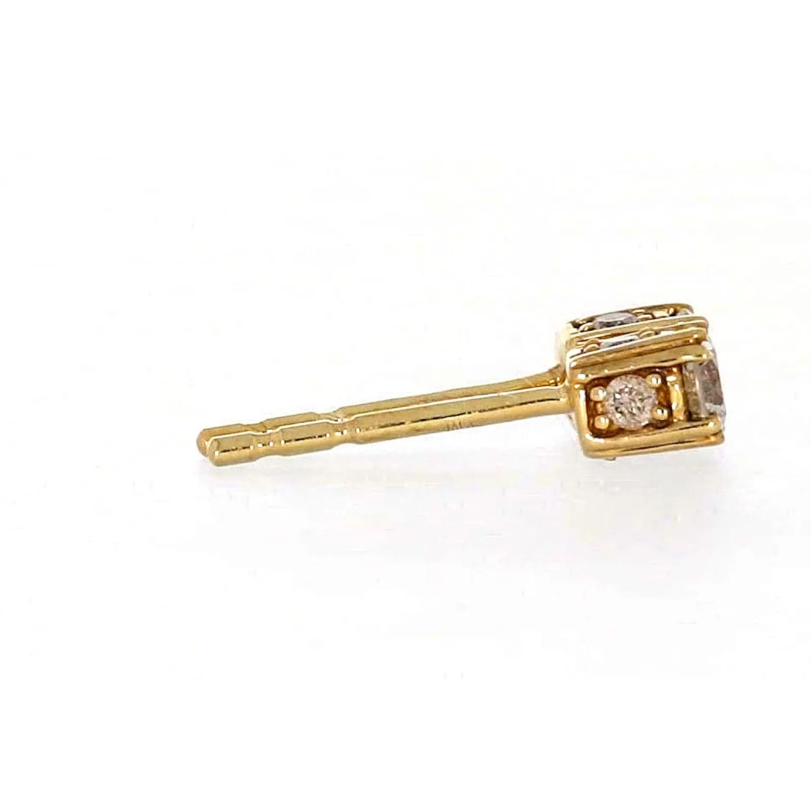9ct Yellow Gold Round Brilliant Cut 1/4 Carat tw of Diamonds  Stud Earrings