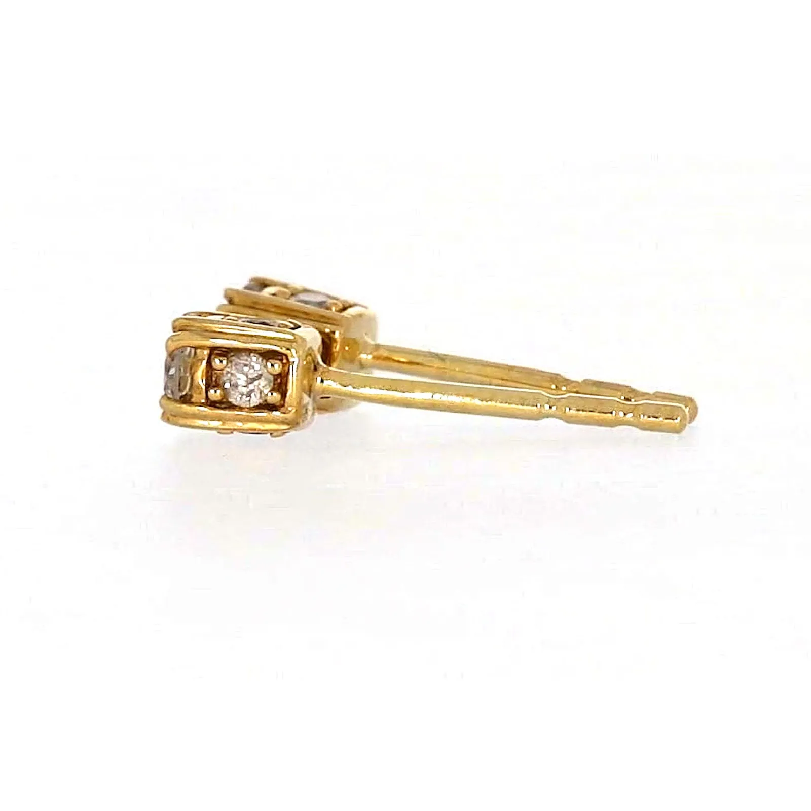9ct Yellow Gold Round Brilliant Cut 1/4 Carat tw of Diamonds  Stud Earrings