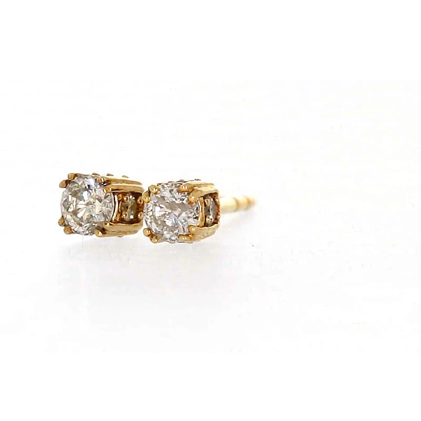 9ct Yellow Gold Round Brilliant Cut 1/4 Carat tw of Diamonds  Stud Earrings