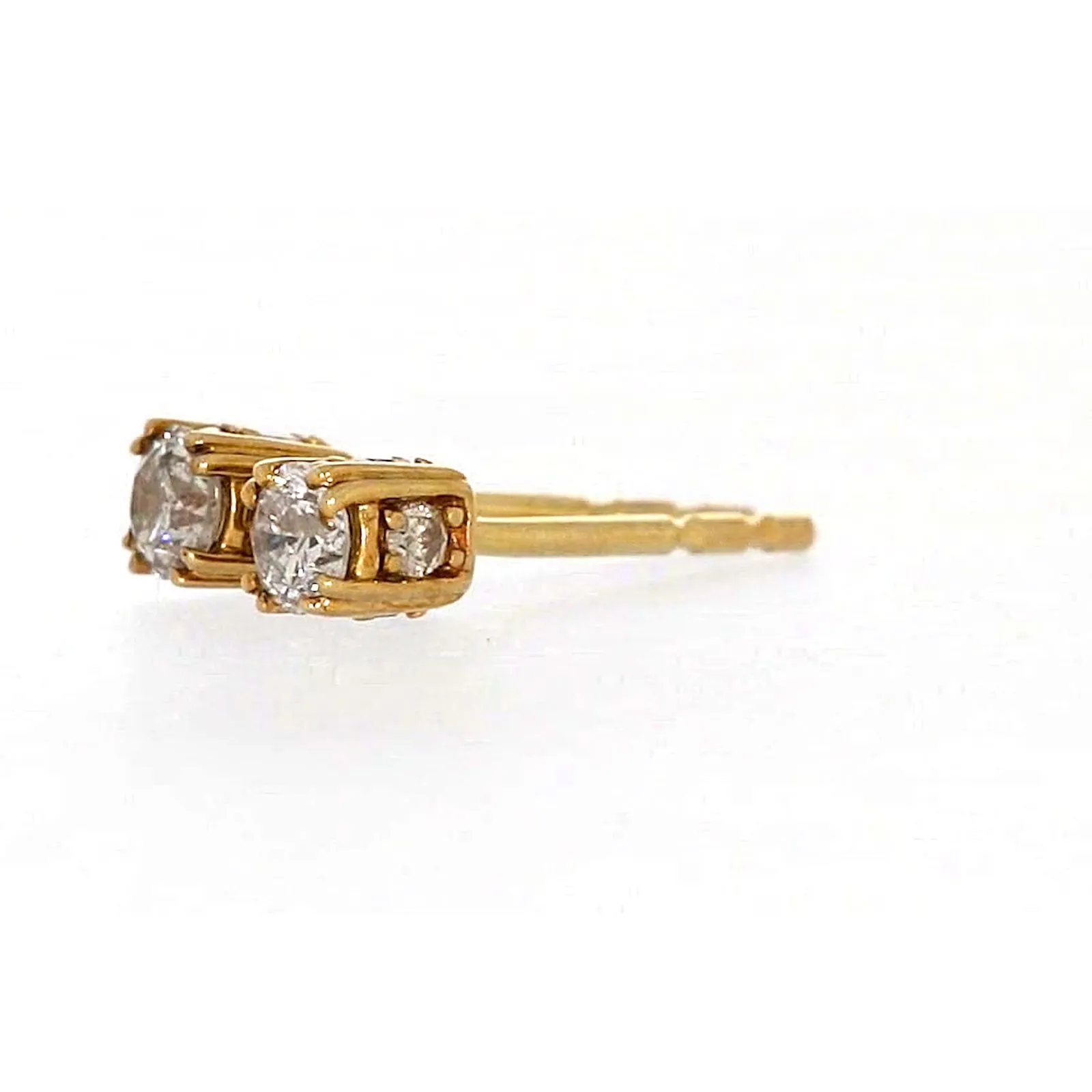 9ct Yellow Gold Round Brilliant Cut 1/4 Carat tw of Diamonds  Stud Earrings