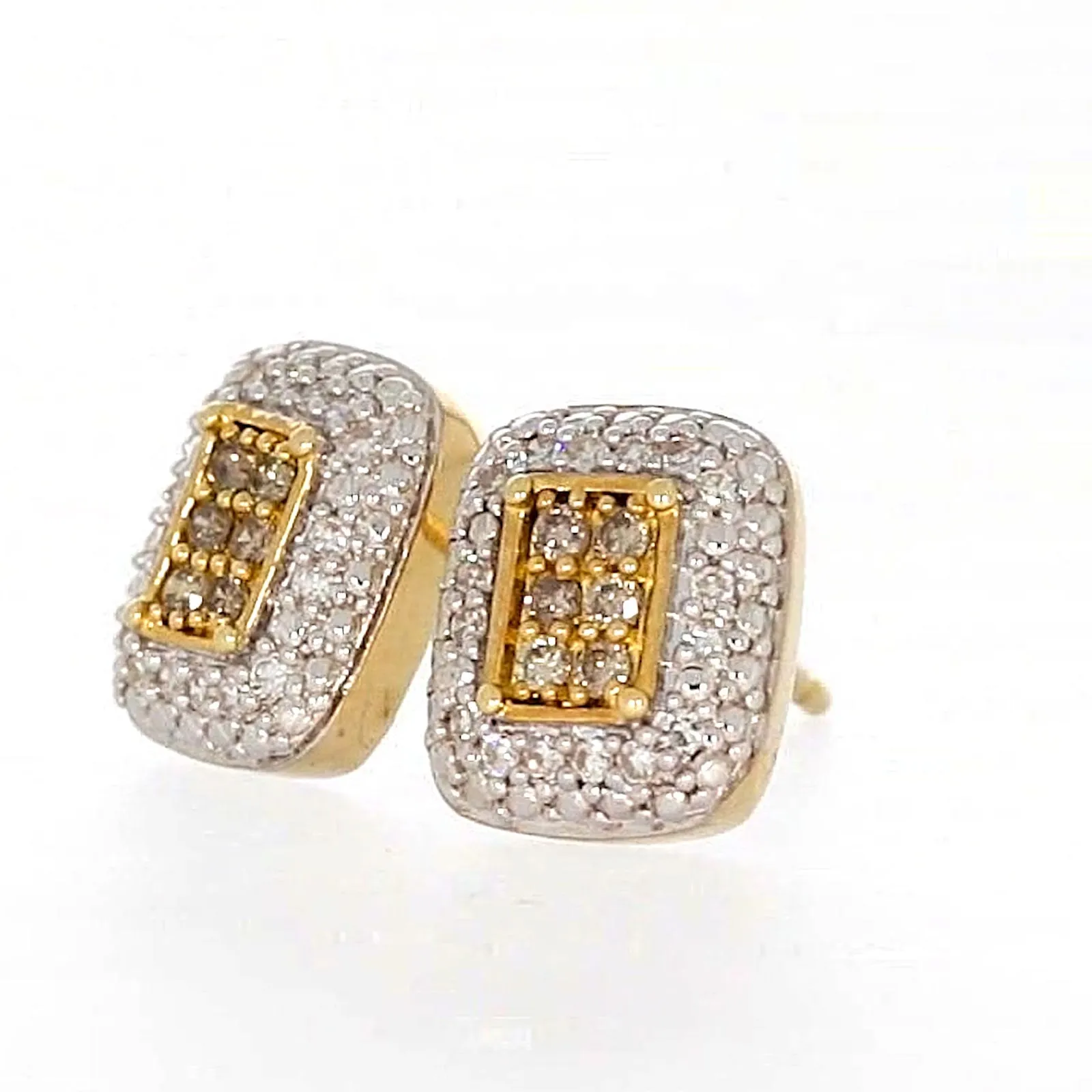 9ct Yellow Gold Round Brilliant Cut with 0.20 CARAT tw of Diamonds Stud Earrings