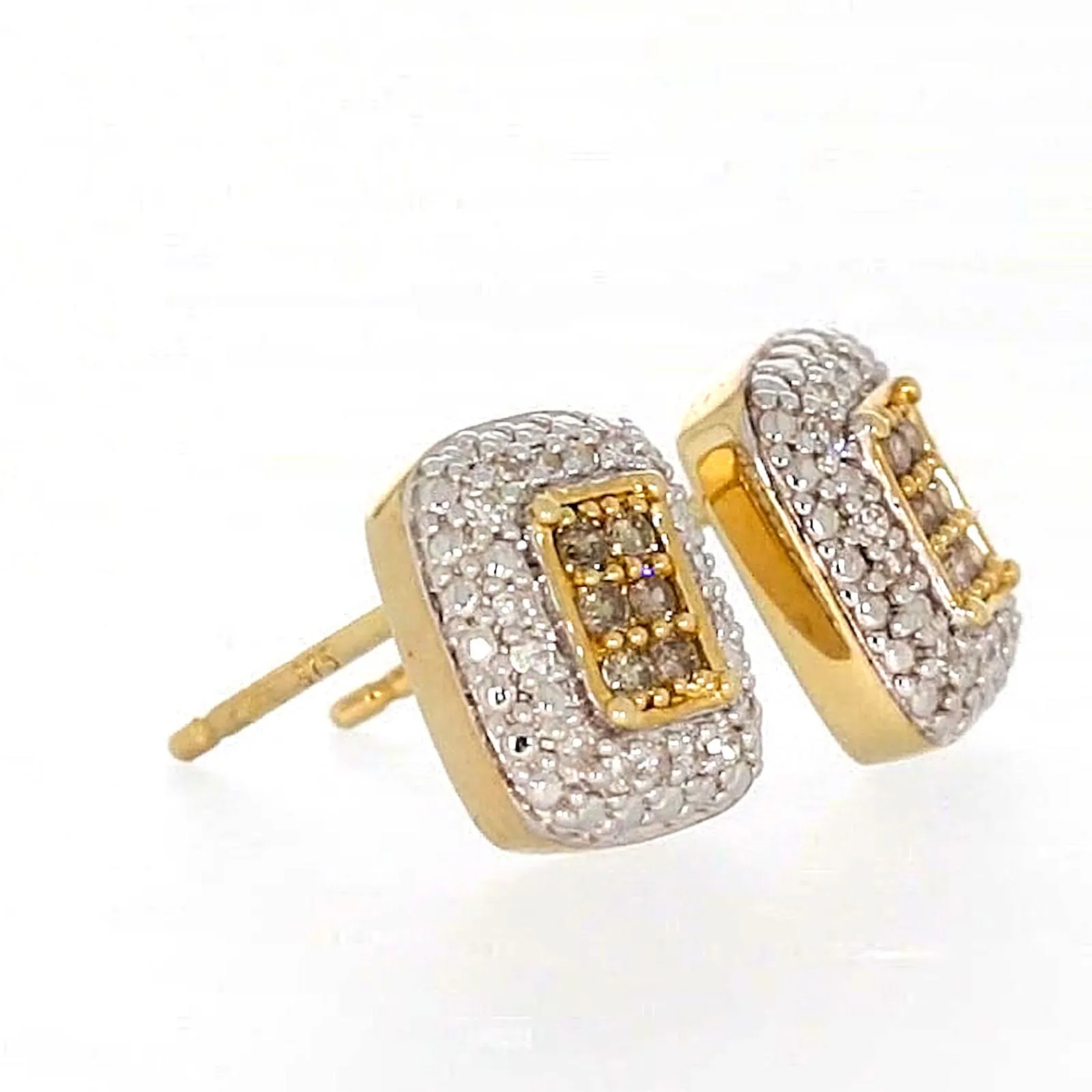 9ct Yellow Gold Round Brilliant Cut with 0.20 CARAT tw of Diamonds Stud Earrings