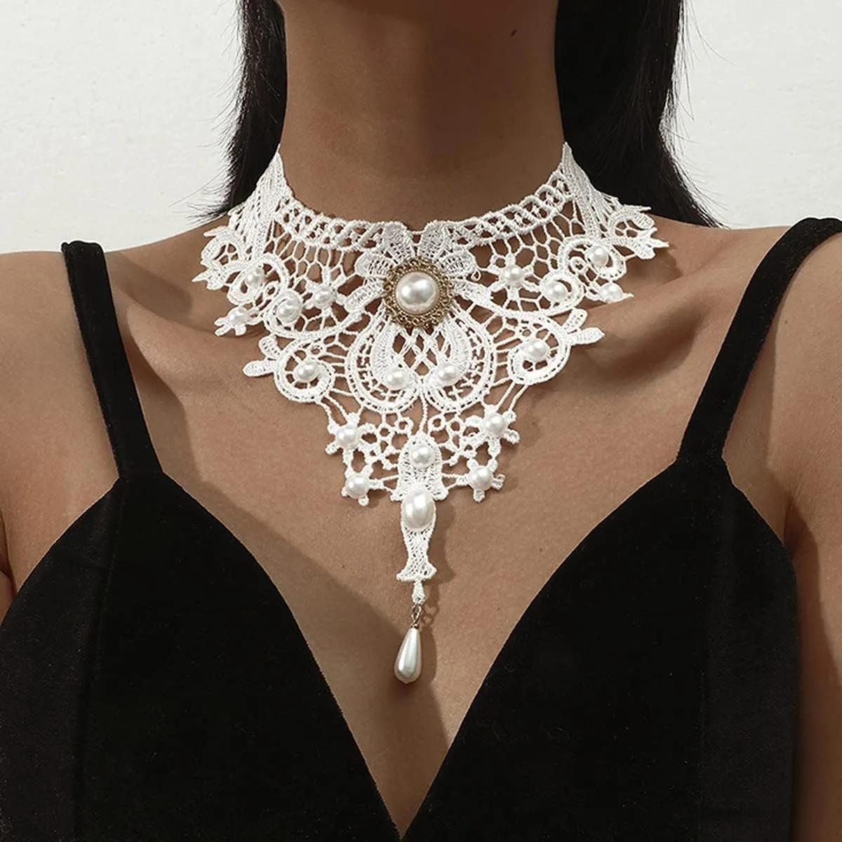 Bethynas Gothic Black Lace Crystal Choker Necklace Sexy Gemstone Pendant Neck Chain Halloween Costume Jewelry for Women