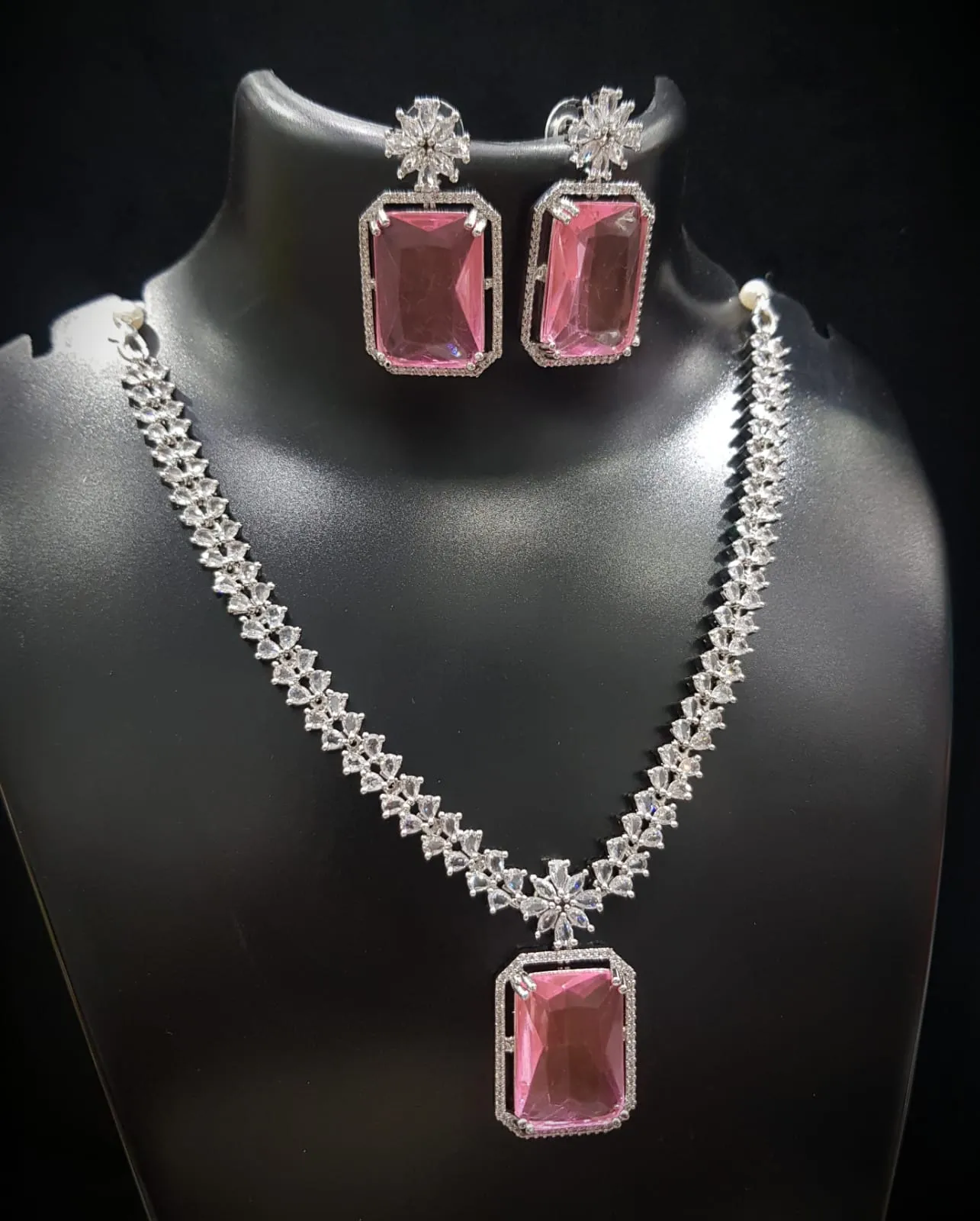 Bollywood Inspired  Earrings Online Featuring Indian Ethnic Fashion Perfect For Traditional Wedding Attire