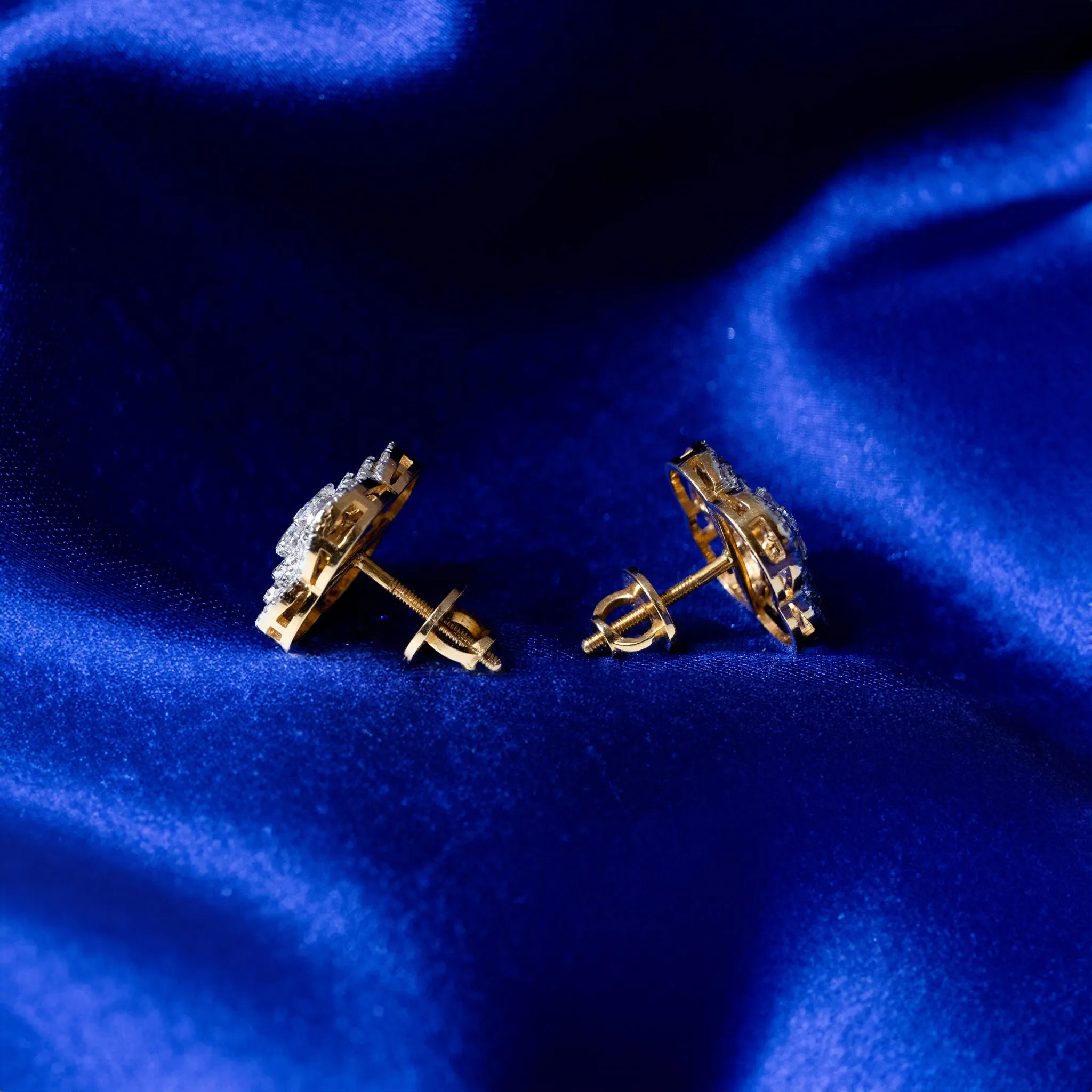 Classic Clover Studs