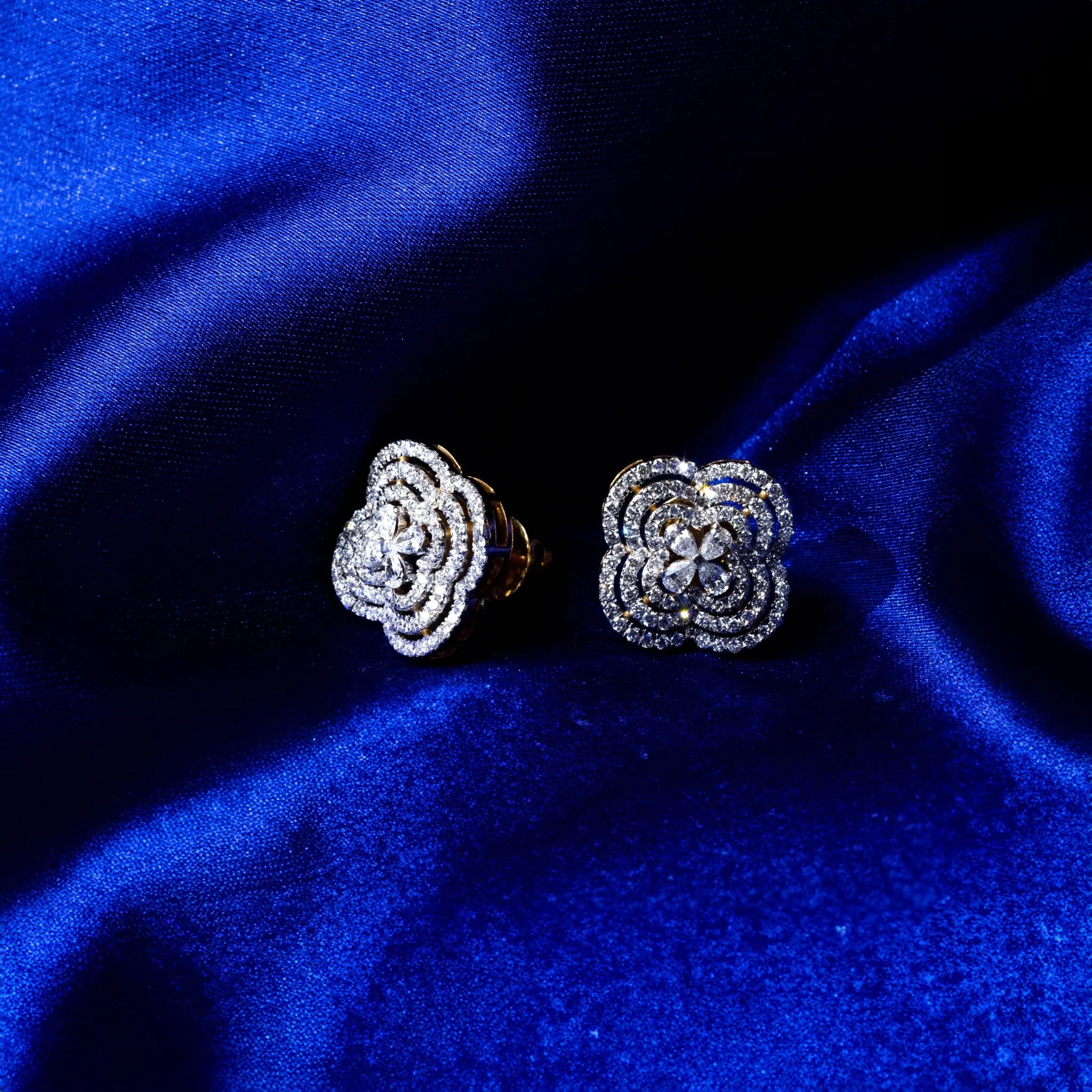 Classic Clover Studs