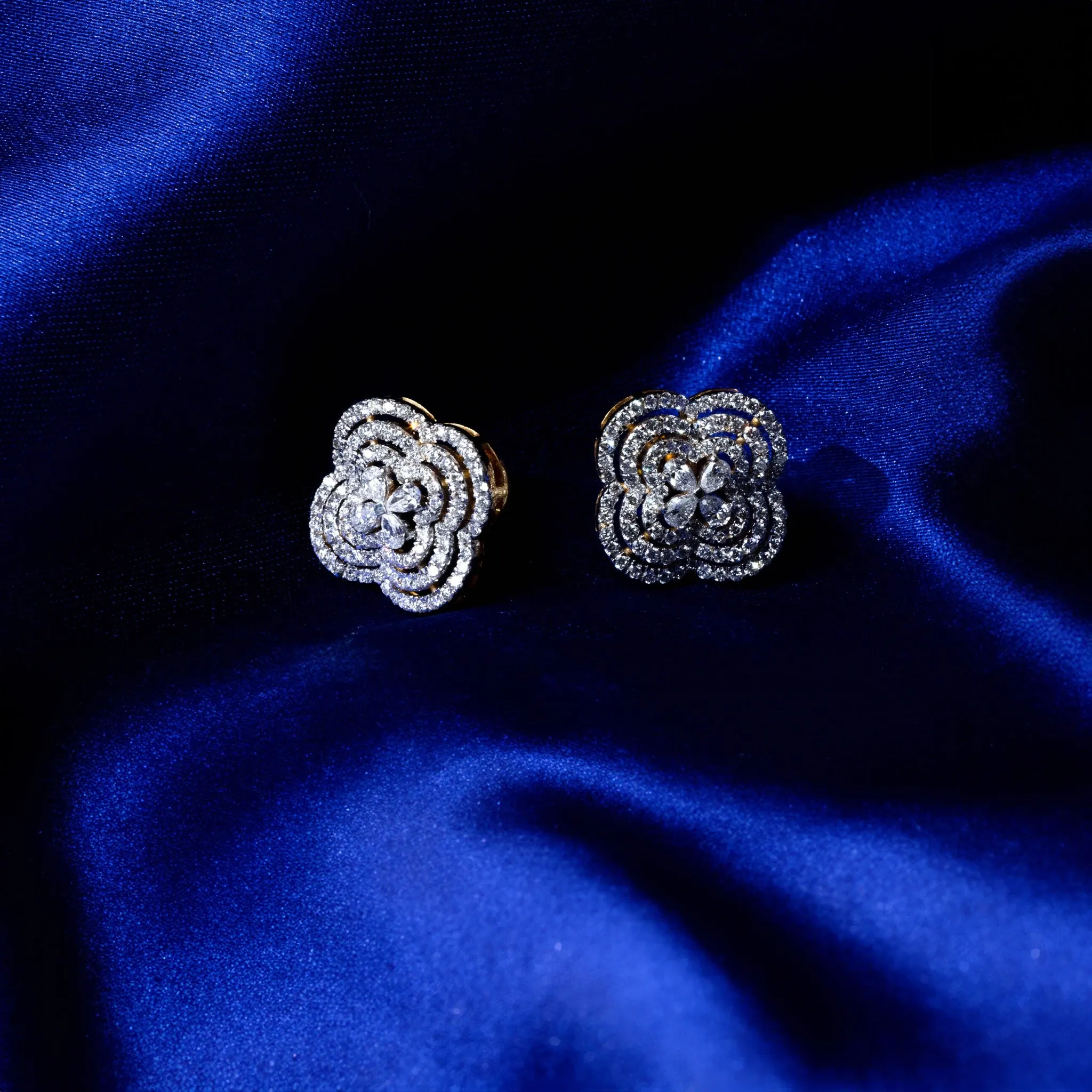 Classic Clover Studs