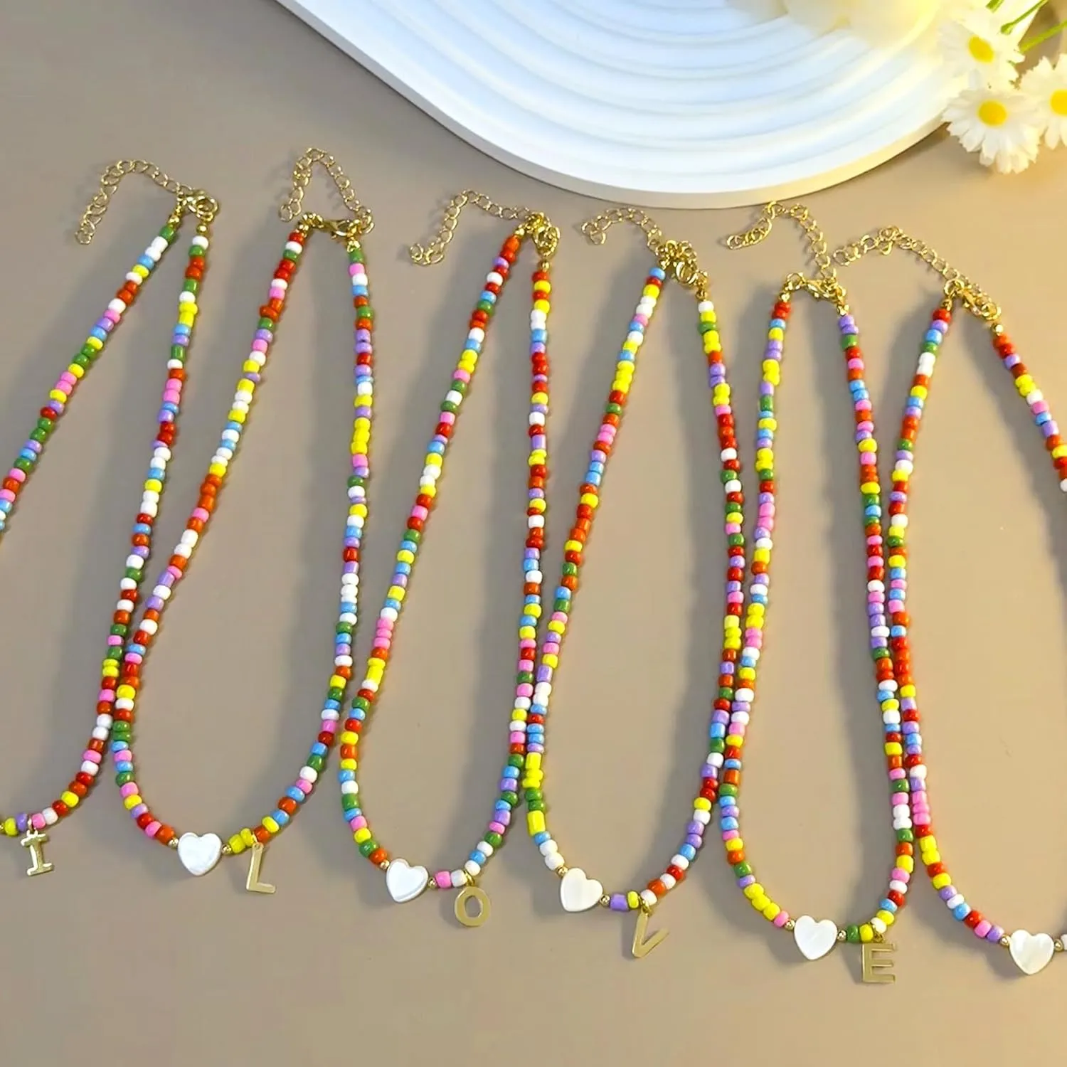 Colorful Initial Cute Necklaces for Women,Trendy Beaded Choker Necklace with Personalized 18K Gold Plated 26 Letter A-Z & Heart Shaped Shells for women Jewelry Gift