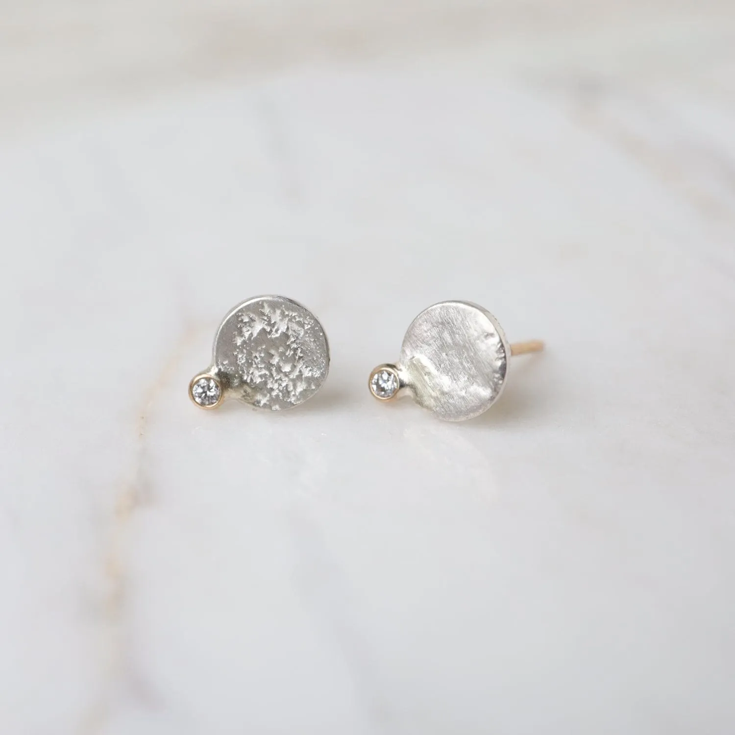 Dawn Studs - White Diamond