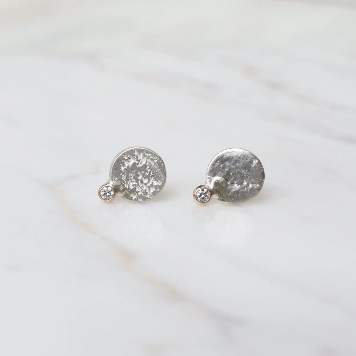 Dawn Studs - White Diamond