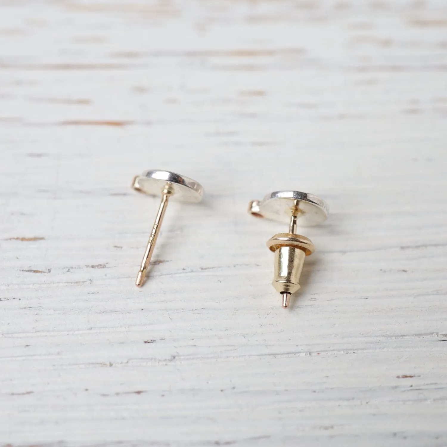 Dawn Studs - White Diamond