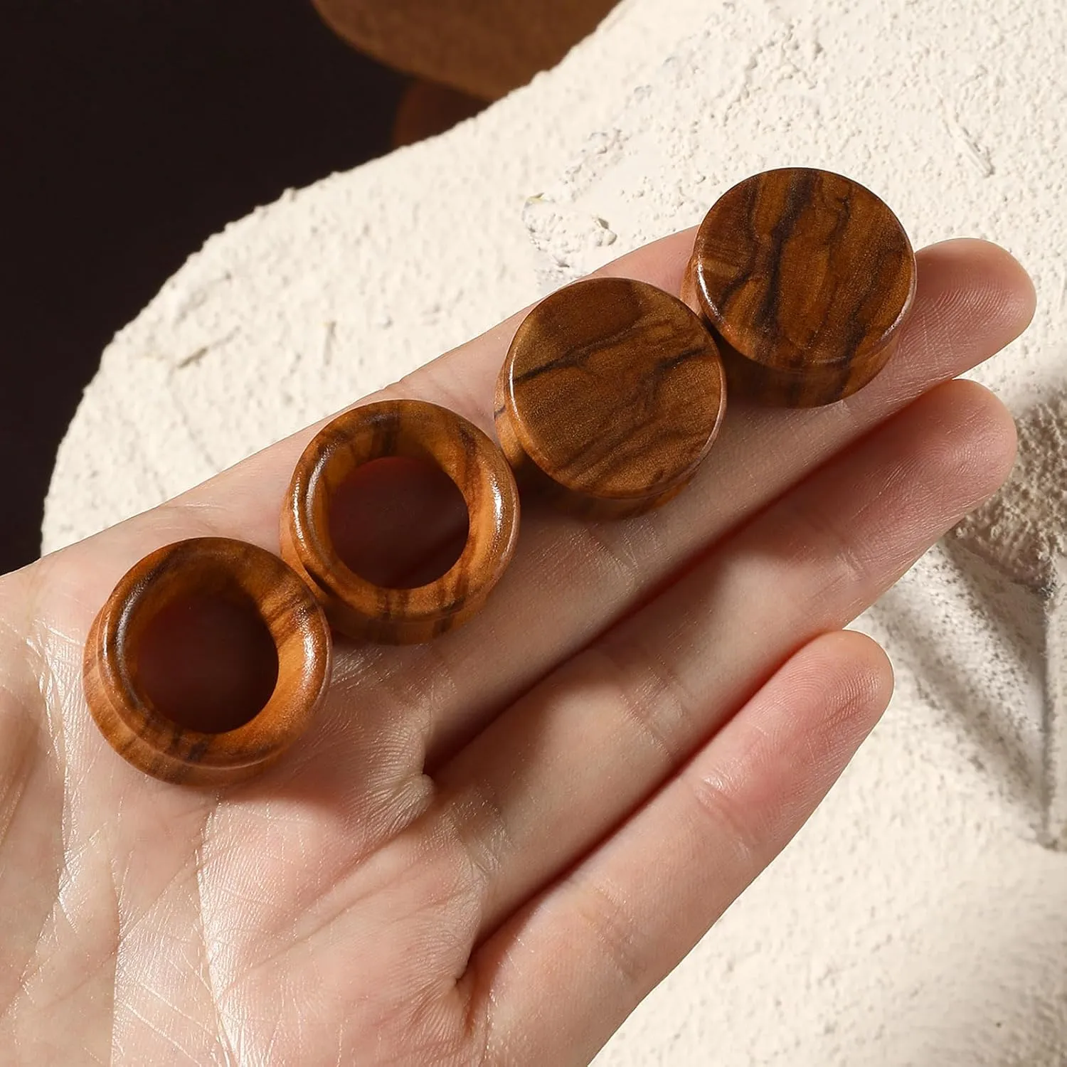Ear Gauges Kit 4PCS Vintage Brown Natural Wood Double Flared Ear Tunnels Organic Ear Expander Ear Plugs Stretcher for Women and Men 2G-3/4 6mm-20mm