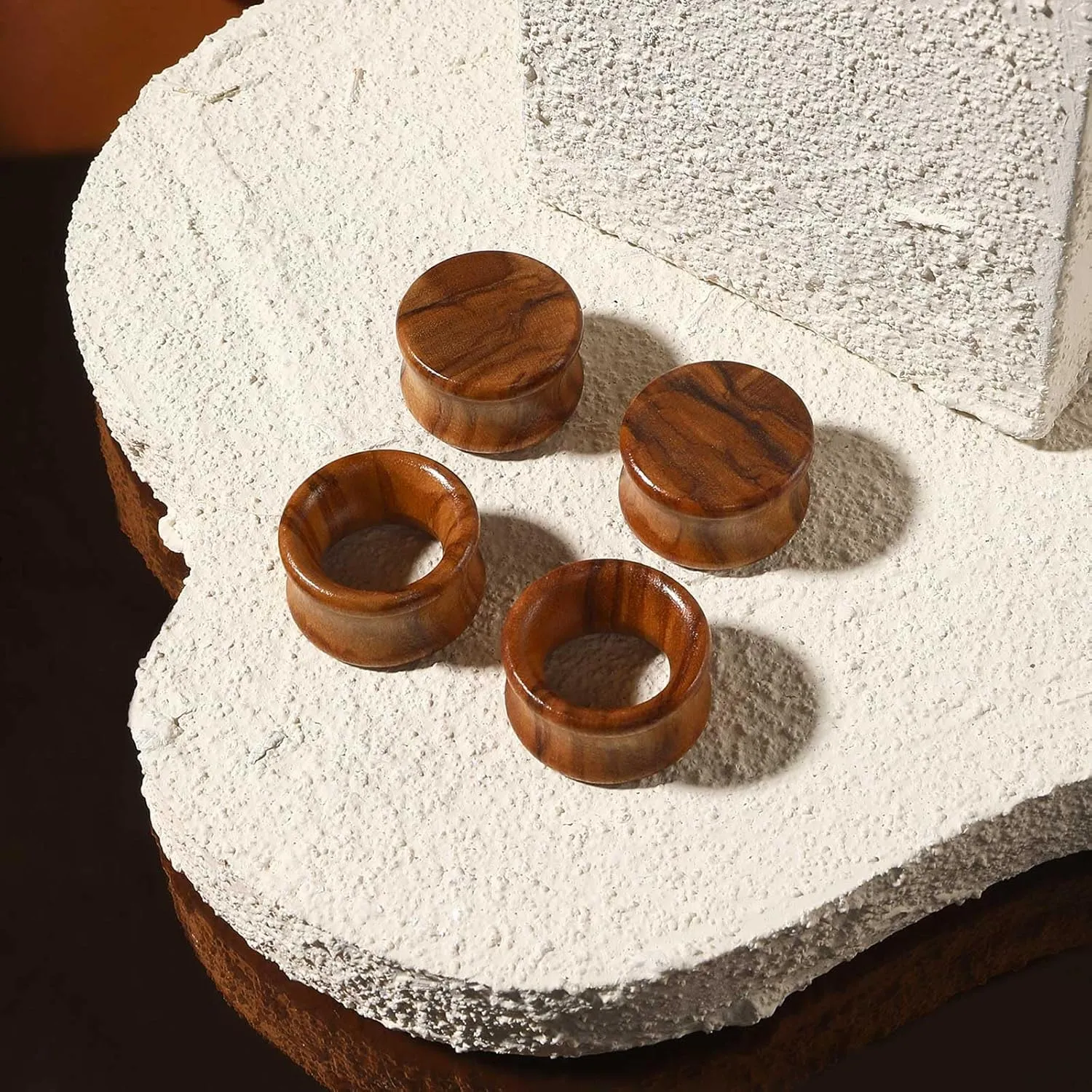 Ear Gauges Kit 4PCS Vintage Brown Natural Wood Double Flared Ear Tunnels Organic Ear Expander Ear Plugs Stretcher for Women and Men 2G-3/4 6mm-20mm