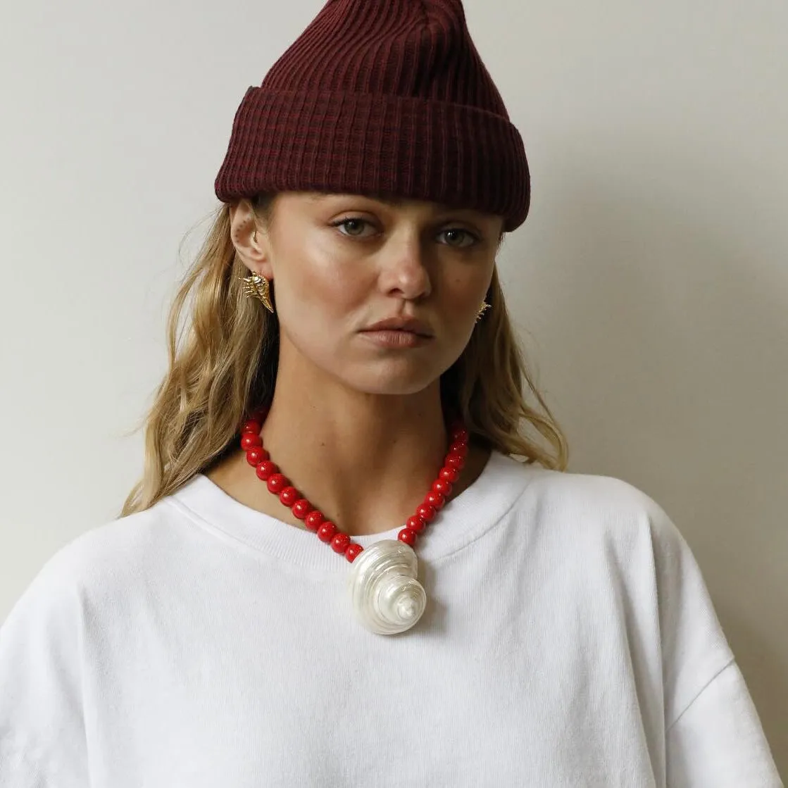 Emma Shell Necklace- Red