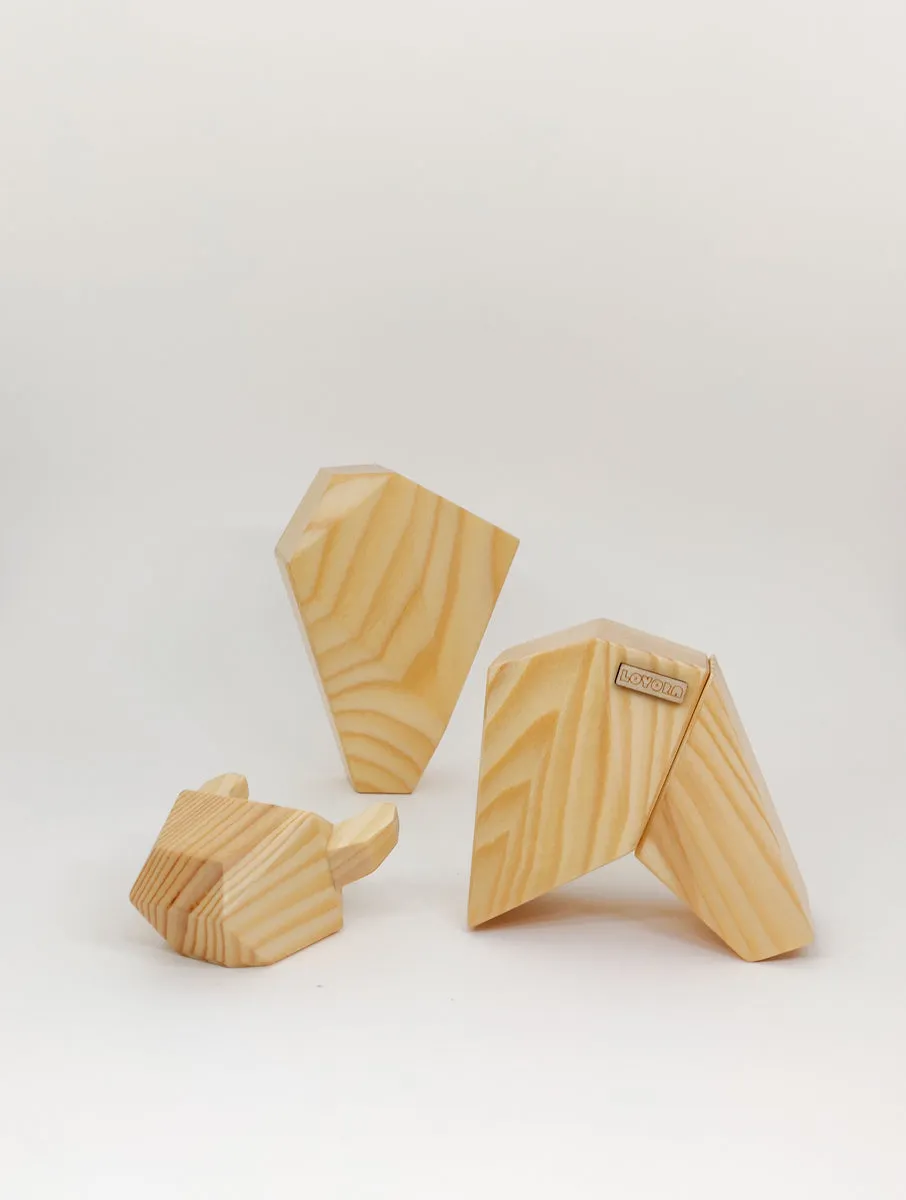 Ferdi, The Bull Wooden Magnetic Puzzle