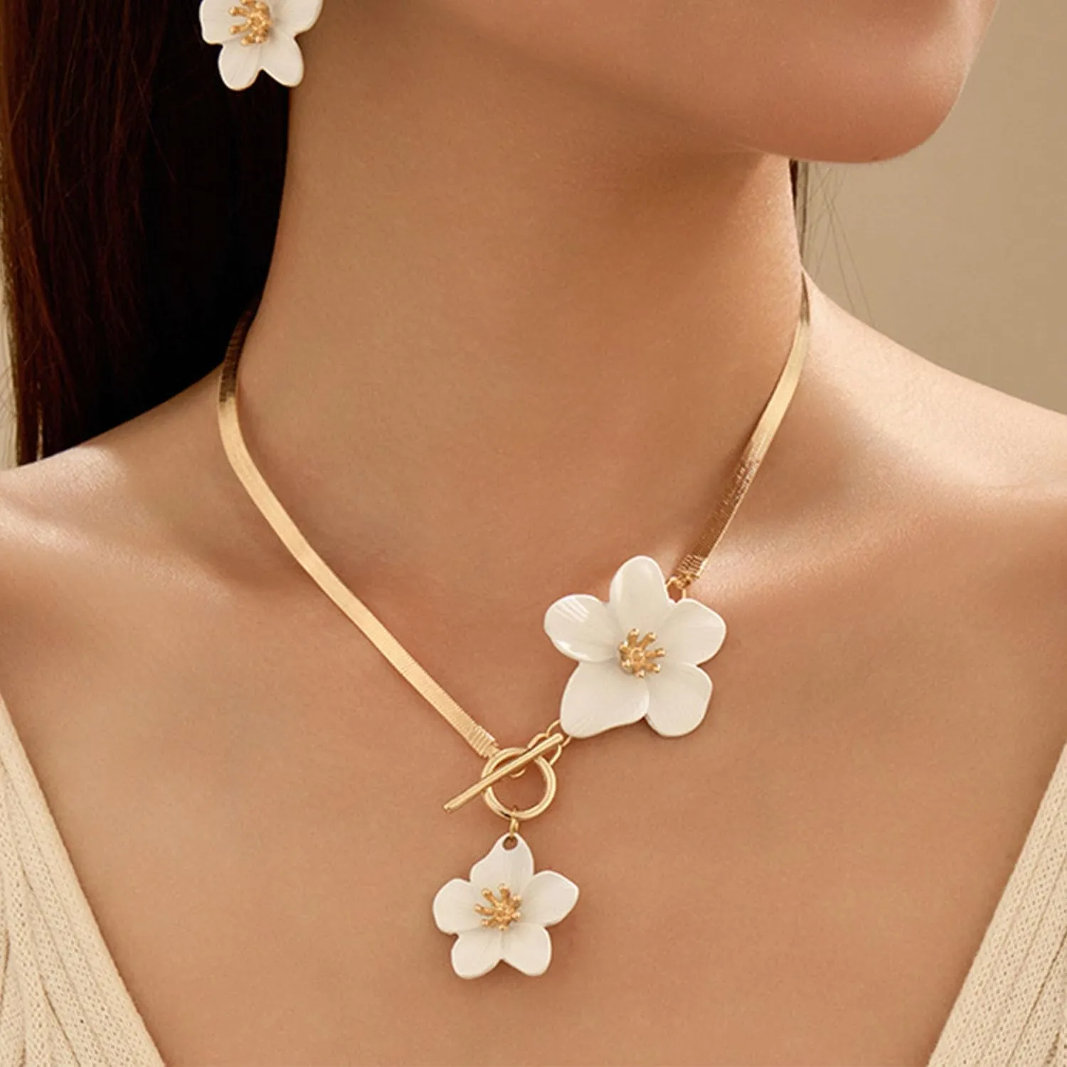 Gold Flower Necklace for Women White Flower Choker Necklace Gold Herringbone Necklace Spring Statement Jewelry