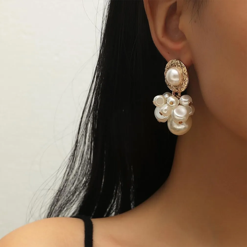 Gold Large Pearls Cluster Dangle Earrings for Women Baroque Irregular Faux Pearl Chunky Geometric Earring Exaggerated Big Prom Wedding Jewelry Gifts