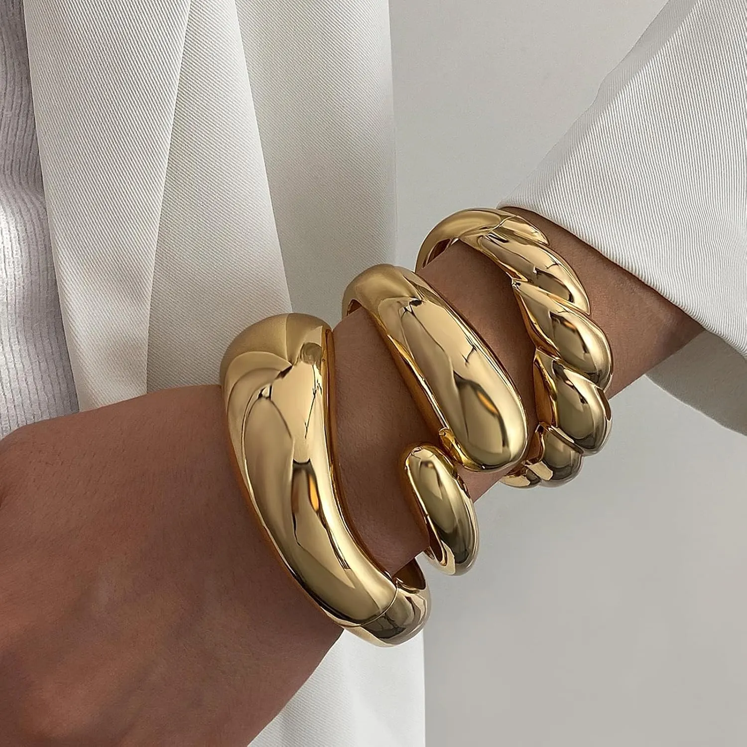IFKM 3pcs Chunky Gold Bangle Bracelet For Women 14k Gold Plated Trendy Wide Hinged Cuff Open Bracelet Dainty Minimalist Jewelry Gifts