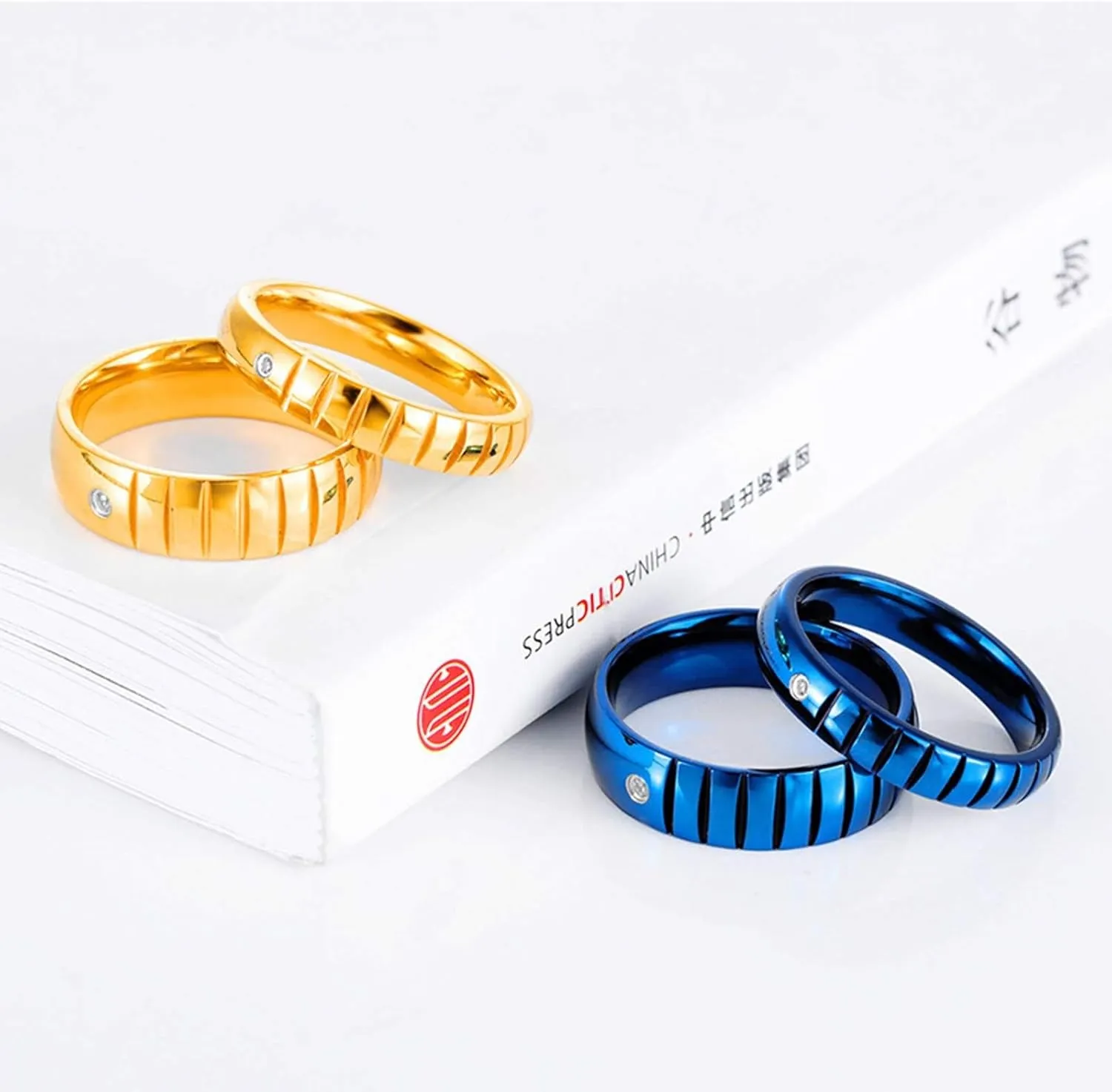 KnSam Couple Ring Stainless Steel Smooth Groove White Cz Gold Anniversary Ring