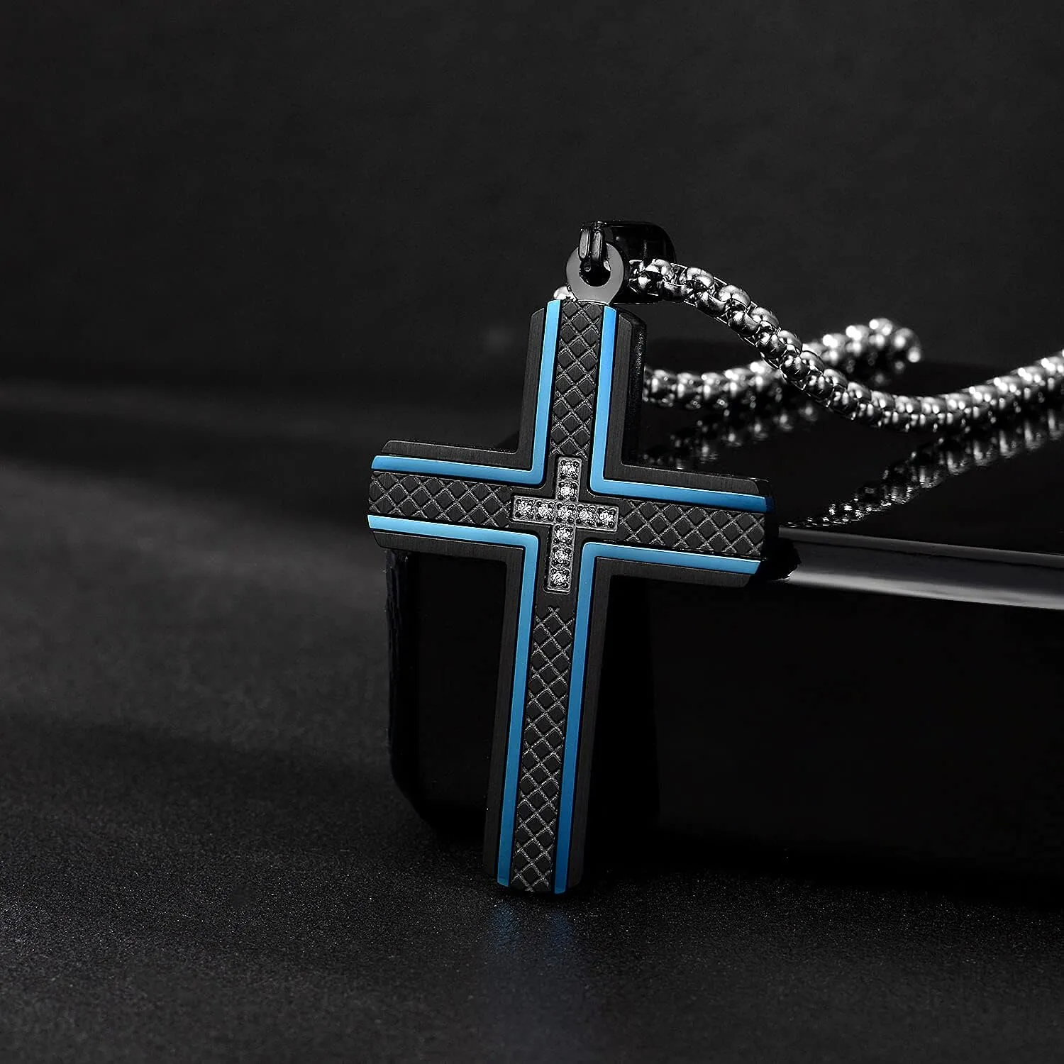 Men's Stainless Steel Cross Necklace,Two-Tone Black & Blue Carbon Fiber Pendant - Included Gift Box