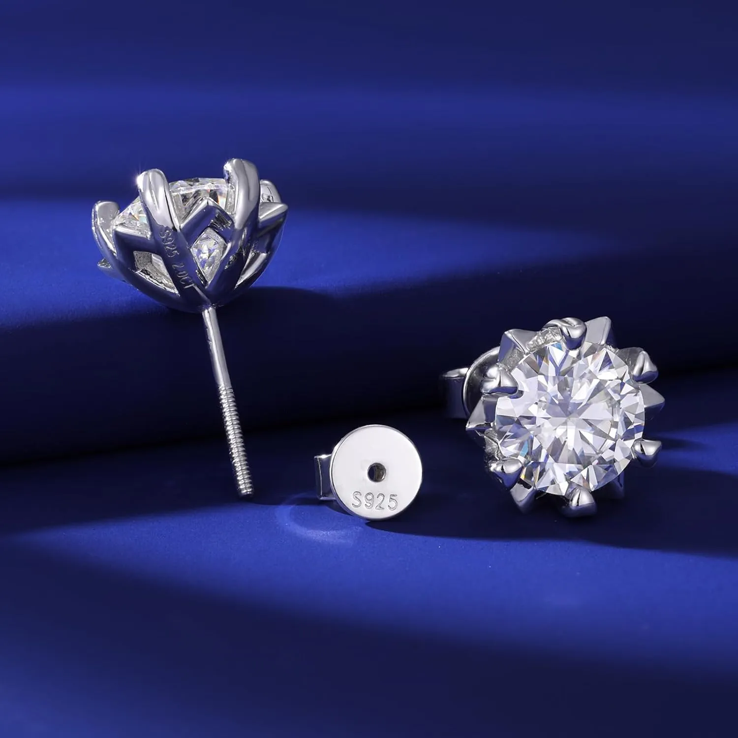 Moissanite Snowflake Stud Earrings Screw Back for Women 0.6-2.0ct 4-8mm 18K White/Gold Plated 925 Sterling Silver D Color VVS1 Clarity Moissanite Heart Earrings