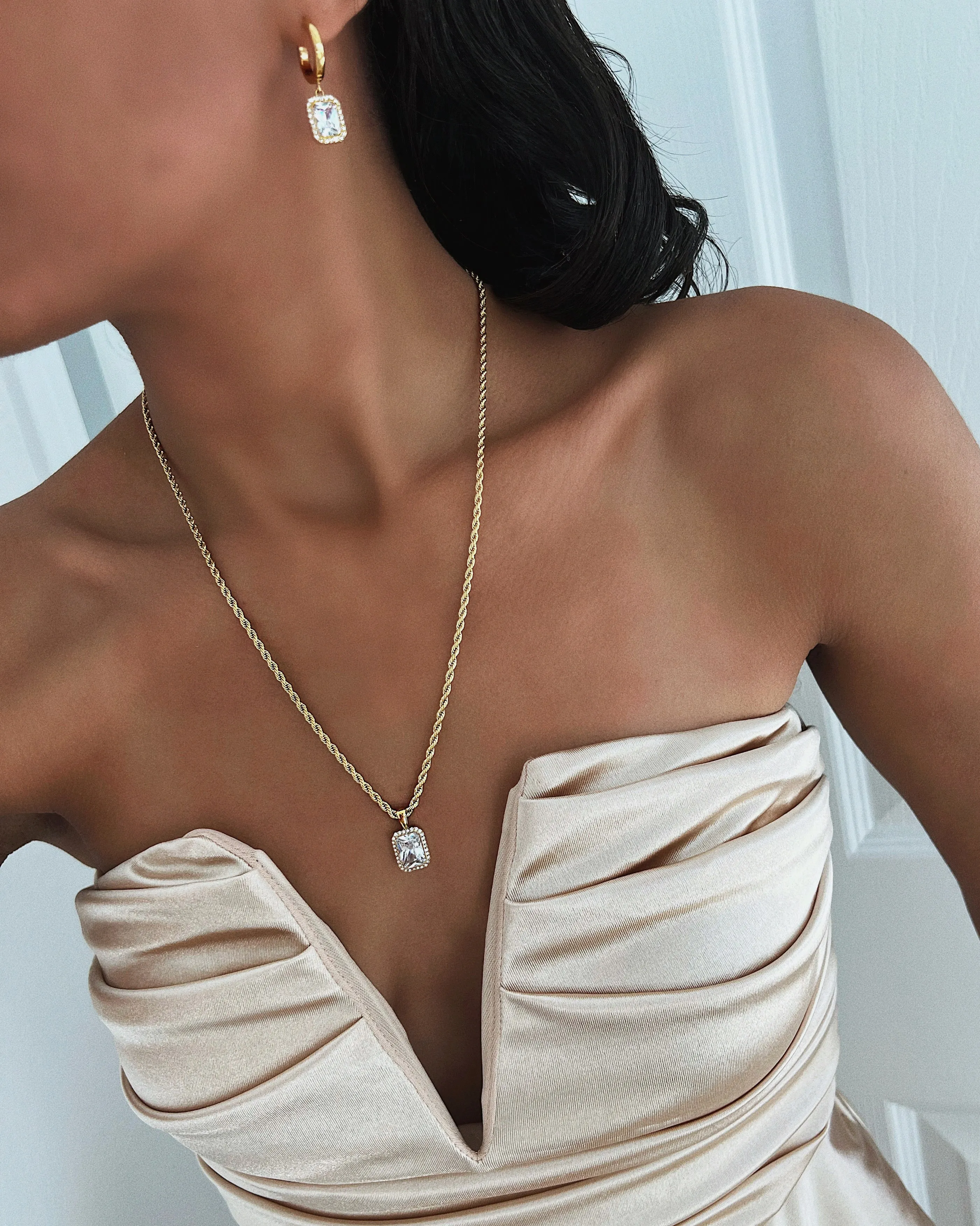 Pavé Emerald Necklace 14K Gold Plated