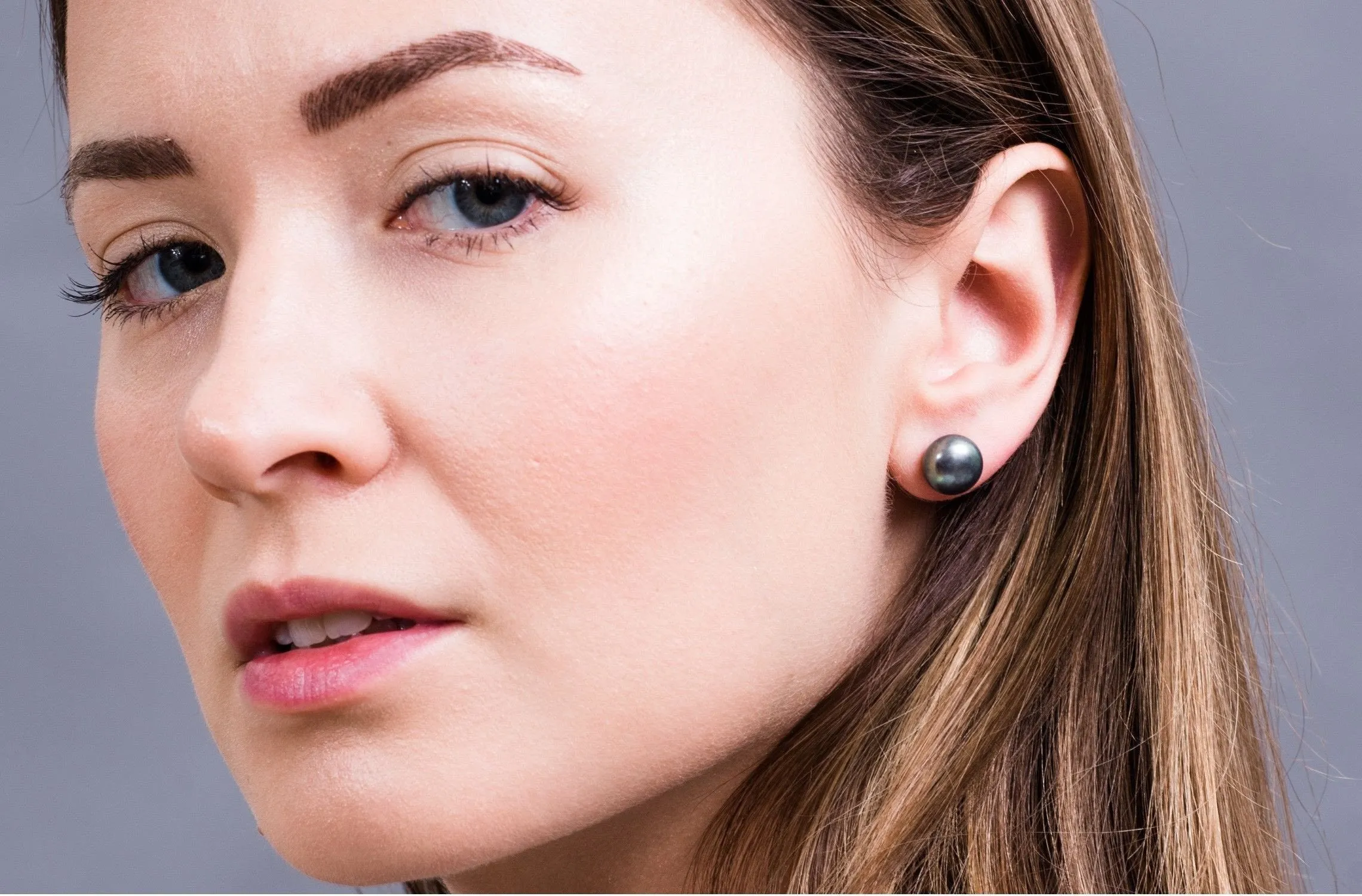Peacock Blue Freshwater Pearl Stud Earrings Sterling Silver 10mm