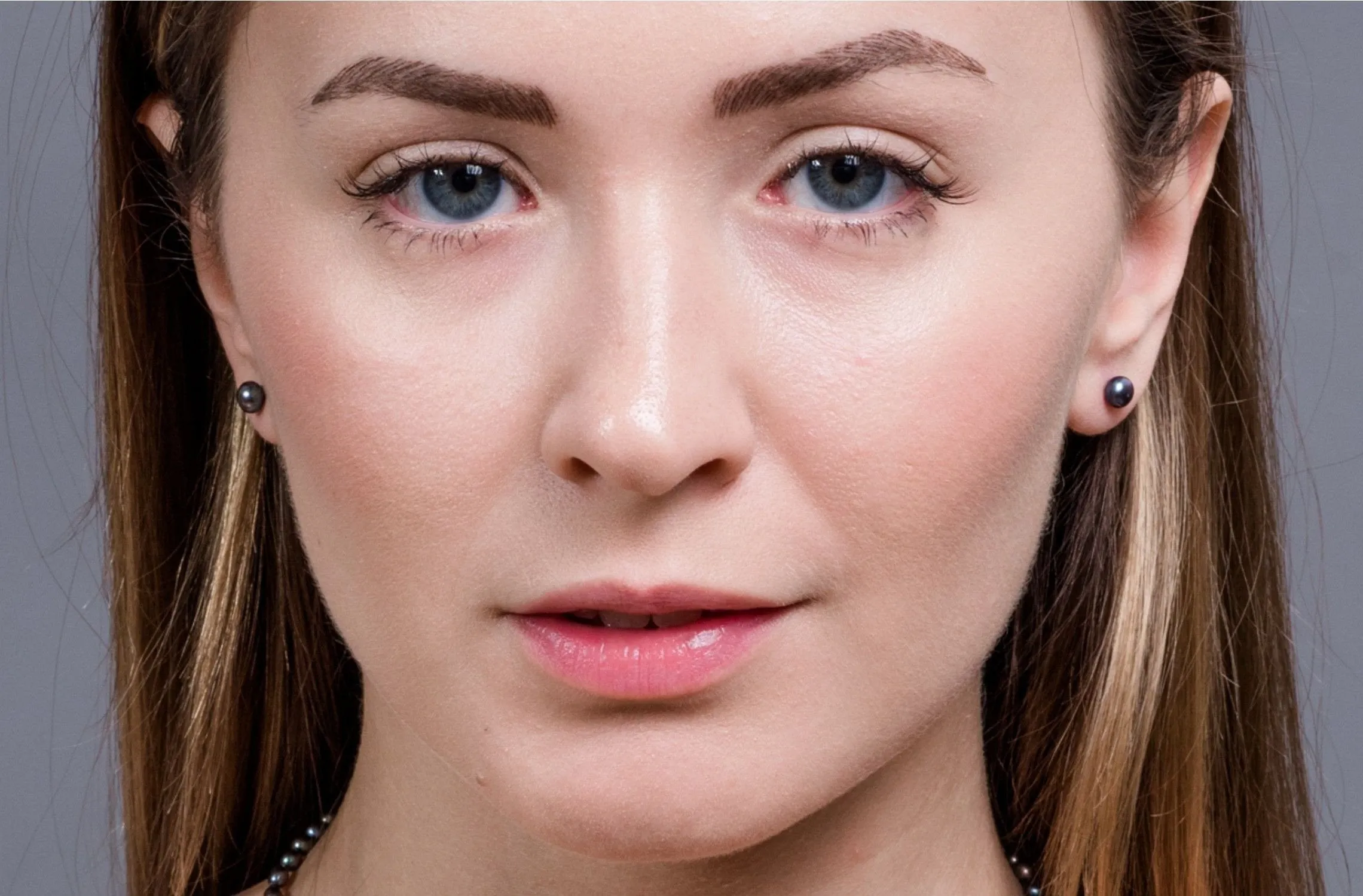 Peacock Blue Freshwater Pearl Stud Earrings Sterling Silver 5mm