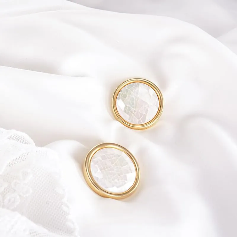 Pearl Stud Earrings for Women, Faux Large Gold Pearl Earrings Studs, Dainty White Big Pearl Earrings Pearl Statement Earrings Gold Studs