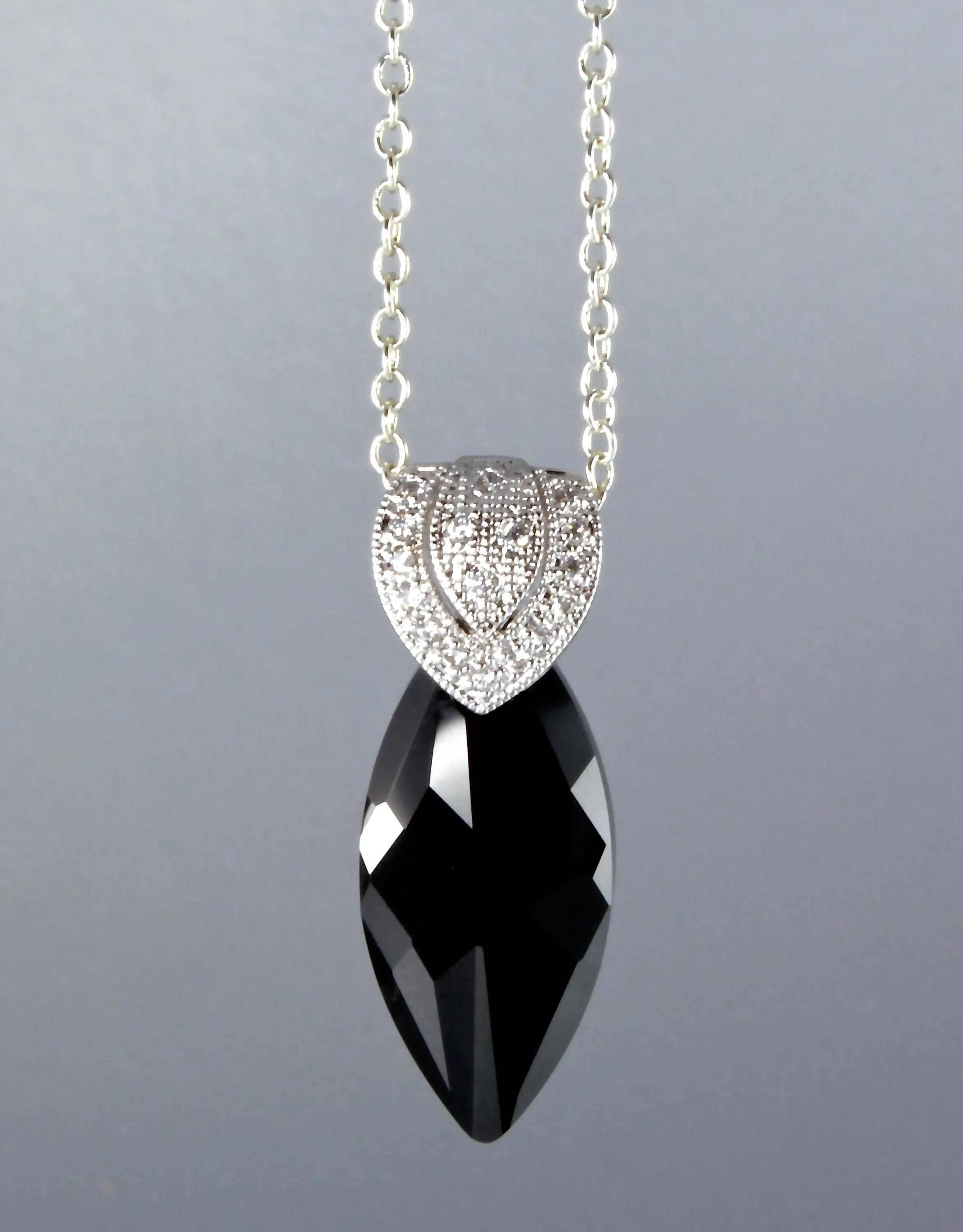"Rayna" - Swarovski Crystal Necklace