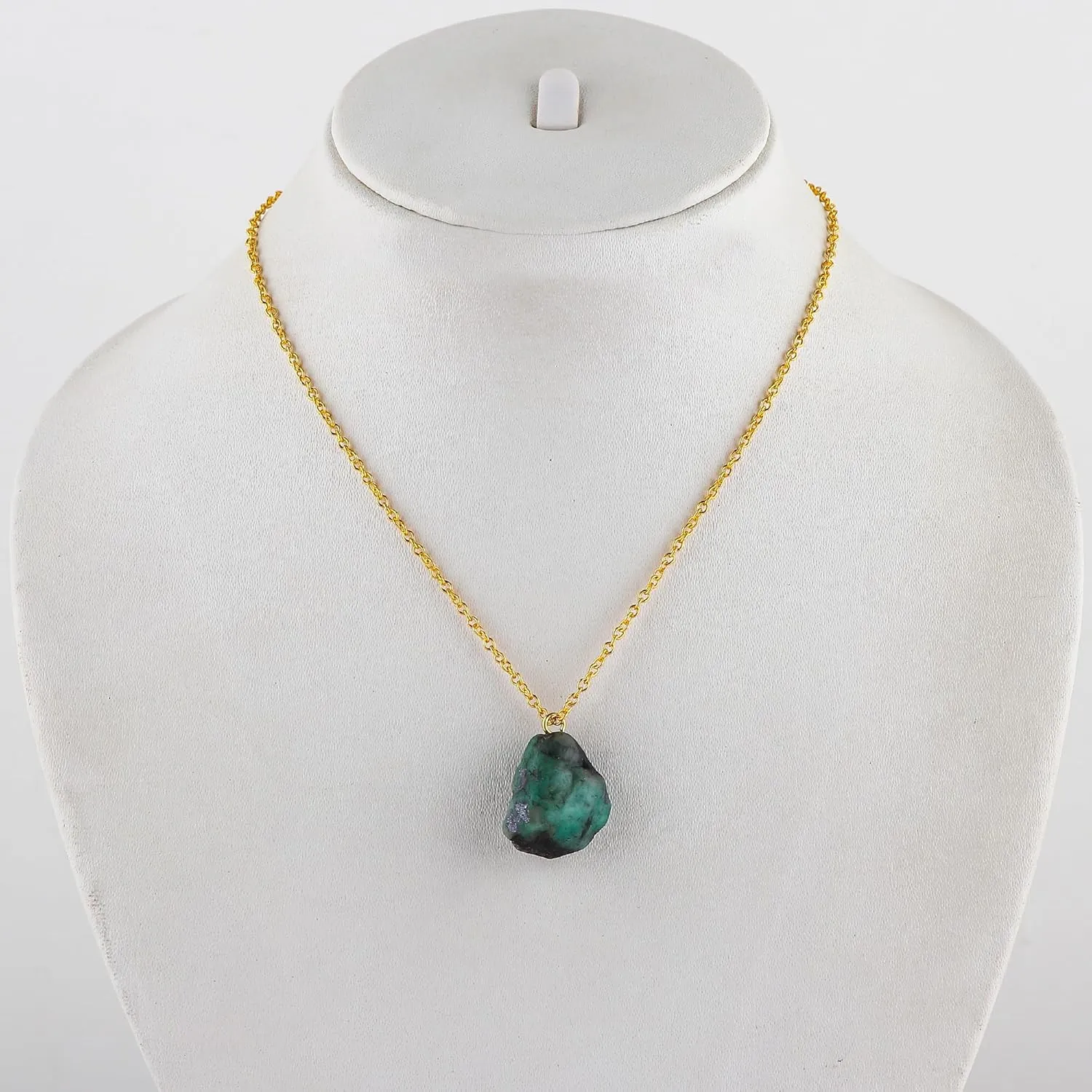 Raw Emerald Stone Pendant Necklace, Crystal Pendant 10-20 mm, Necklace for Women, Raw Crystal Jewelry, 16   2 Inches Adjustable Gold Plated Chain, Valentine Day Gift (Emerald)
