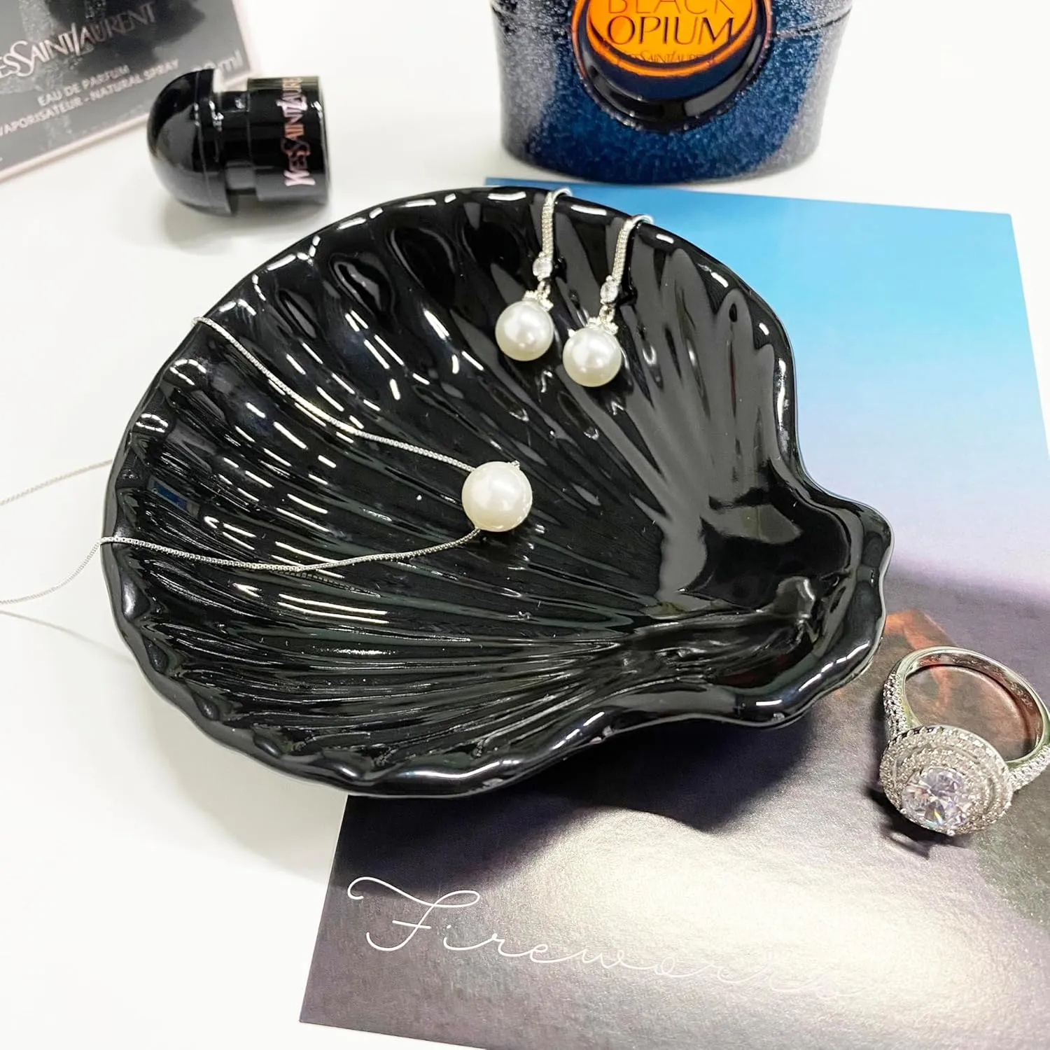 Shell Shape Ring Holder Dish, Seashell Jewelry Dish Tray, Ceramic Trinket Tray for Rings Earrings Necklaces Bracelet, Birthday Christmas Gift for Mom Friend Sister, 3.9", Black