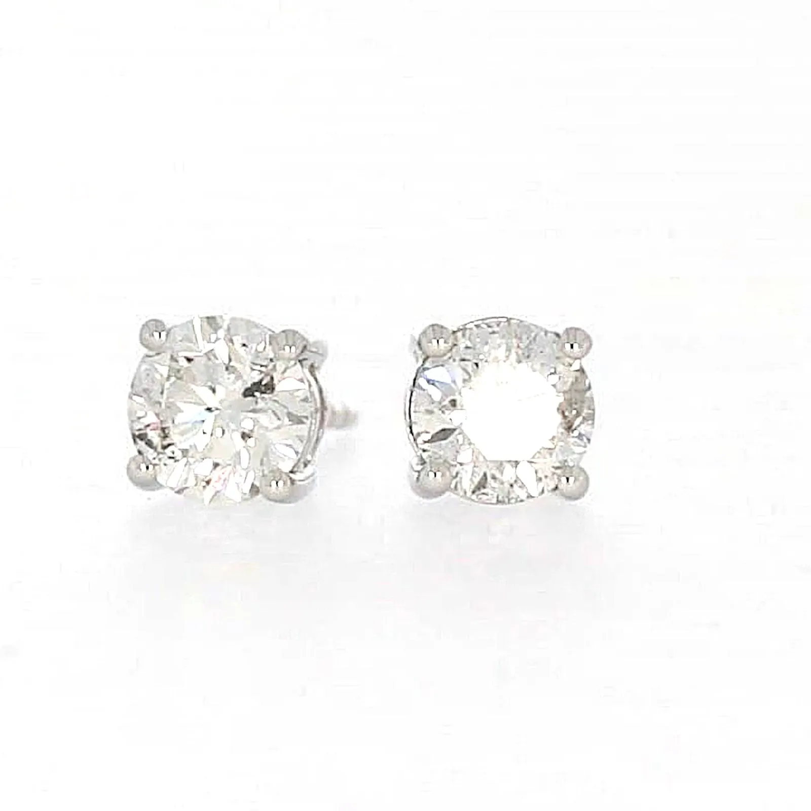 Solitaire 18ct White Gold Round Brilliant Cut with 1 CARAT tw of Diamonds Stud Earrings