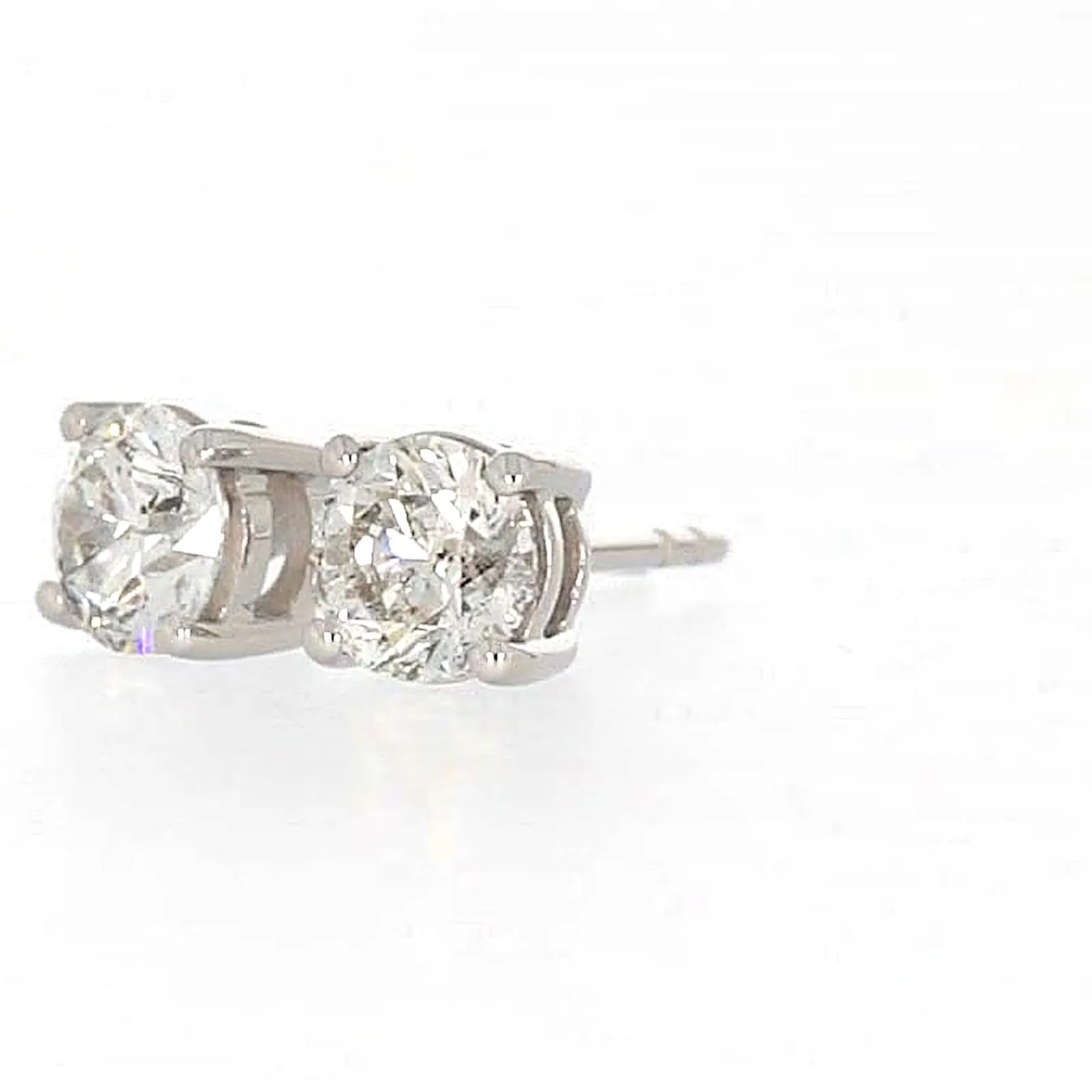 Solitaire 18ct White Gold Round Brilliant Cut with 1 CARAT tw of Diamonds Stud Earrings