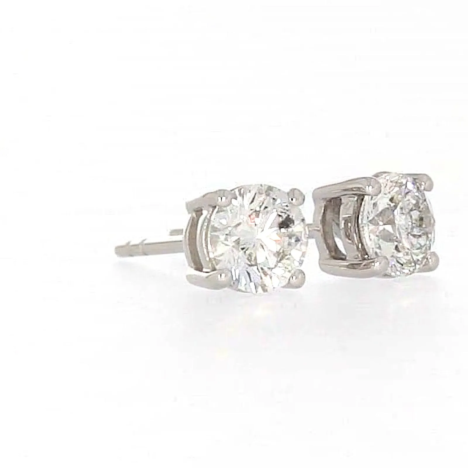 Solitaire 18ct White Gold Round Brilliant Cut with 1 CARAT tw of Diamonds Stud Earrings