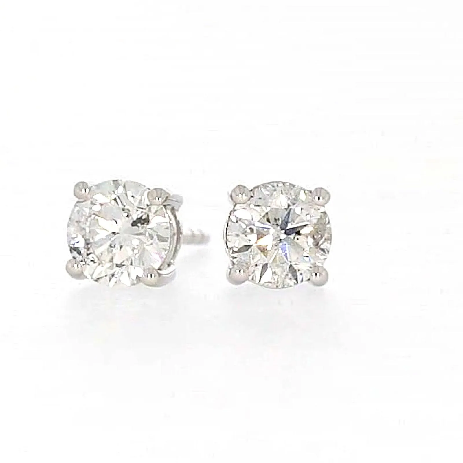 Solitaire 18ct White Gold Round Brilliant Cut with 1 CARAT tw of Diamonds Stud Earrings