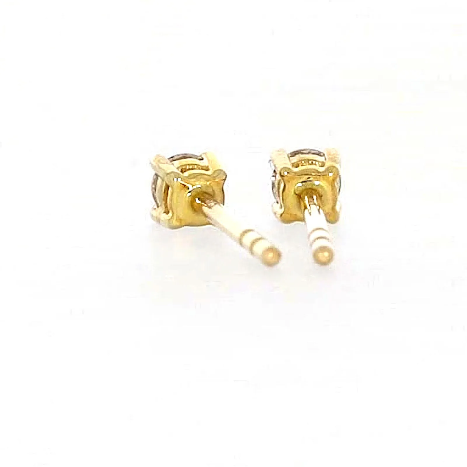 Solitaire 9ct Yellow Gold 0.15 carat tw of Diamonds Stud Earrings