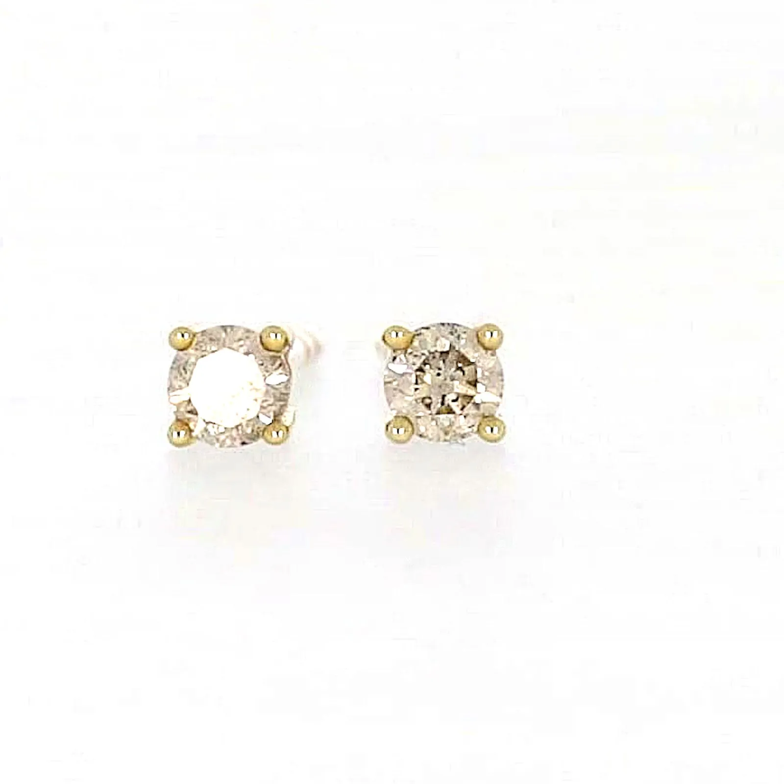 Solitaire 9ct Yellow Gold 0.15 carat tw of Diamonds Stud Earrings