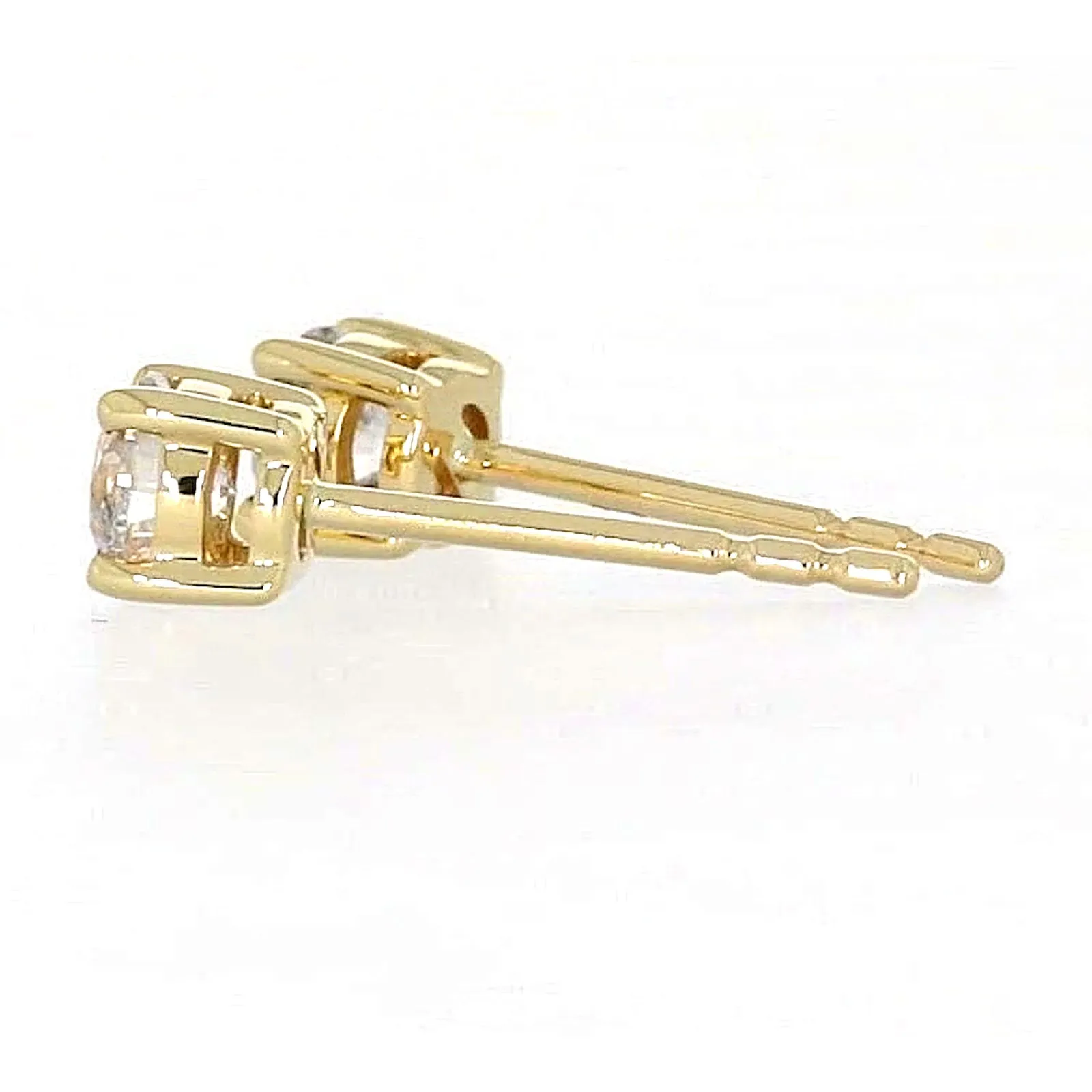 Solitaire 9ct Yellow Gold Round Brilliant Cut 1/2 CARAT tw of Diamonds Stud Earrings