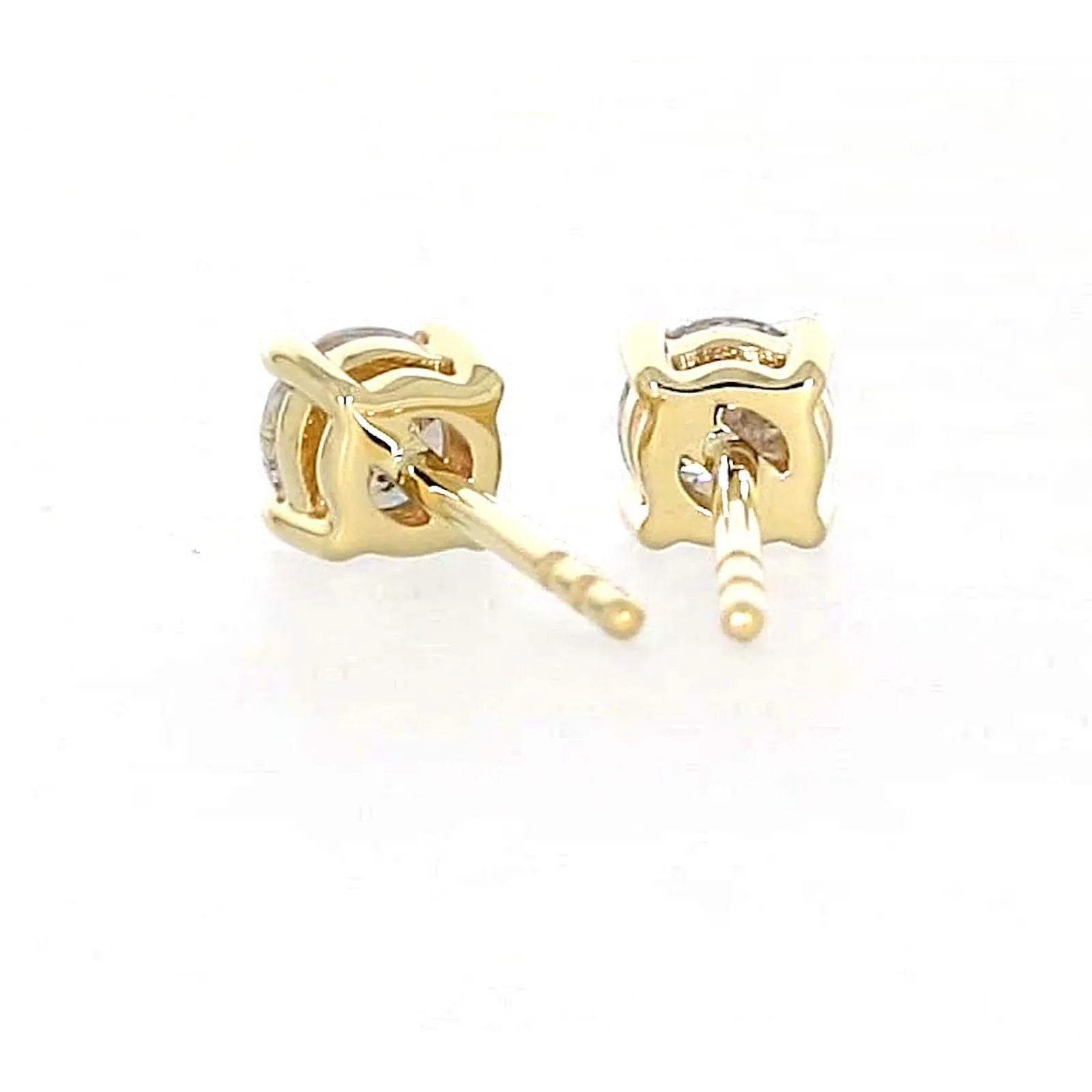 Solitaire 9ct Yellow Gold Round Brilliant Cut 1/2 CARAT tw of Diamonds Stud Earrings