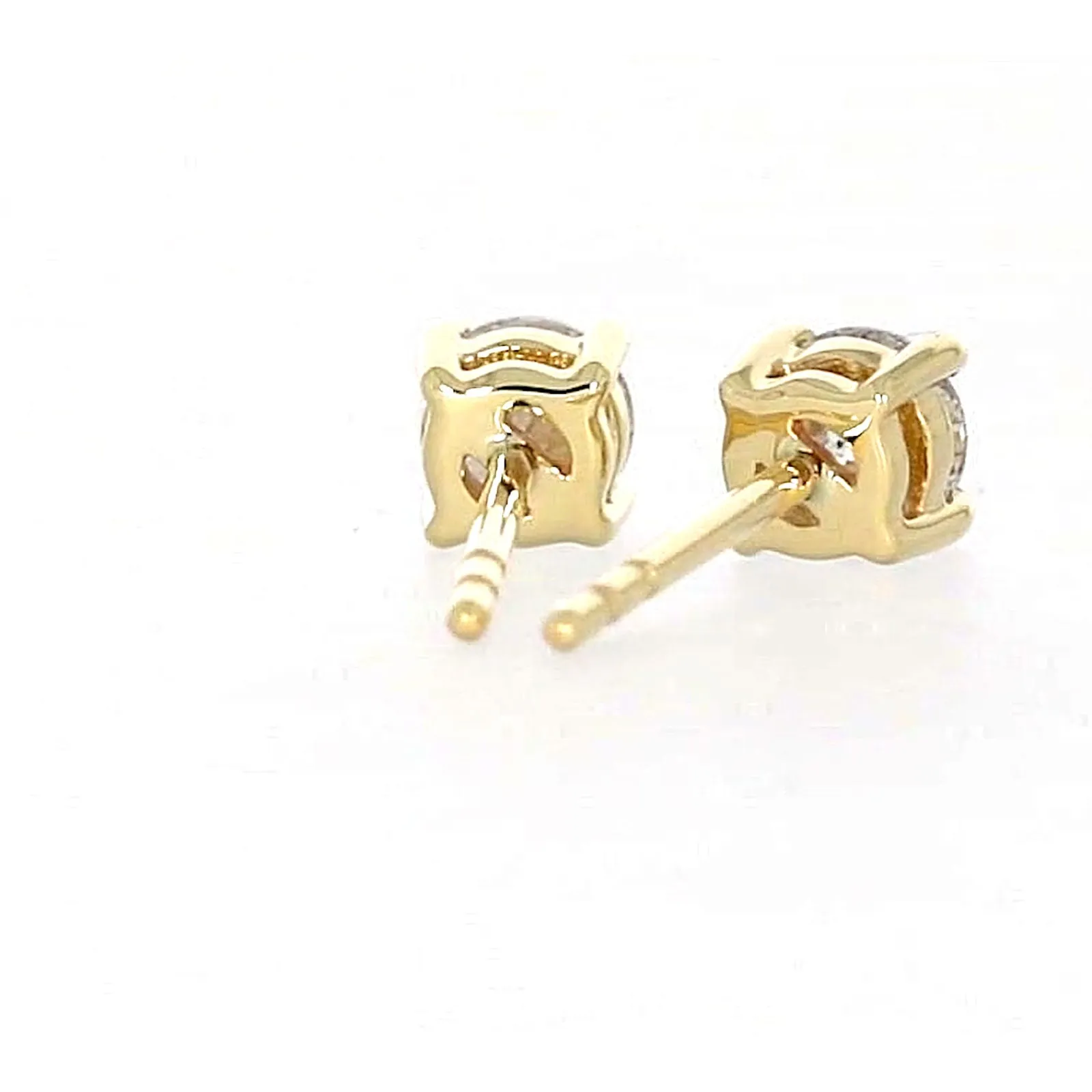 Solitaire 9ct Yellow Gold Round Brilliant Cut 1/2 CARAT tw of Diamonds Stud Earrings