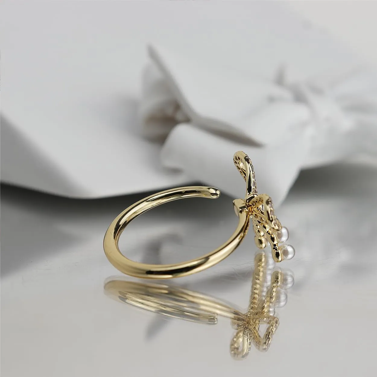 Sonateomber Spring Flower Adjustable Open Gold Ring for Women - Trendy Elegant Unique Cubic Zirconia Enamel Front Open Floral Leaf Easter Jewelry Gift