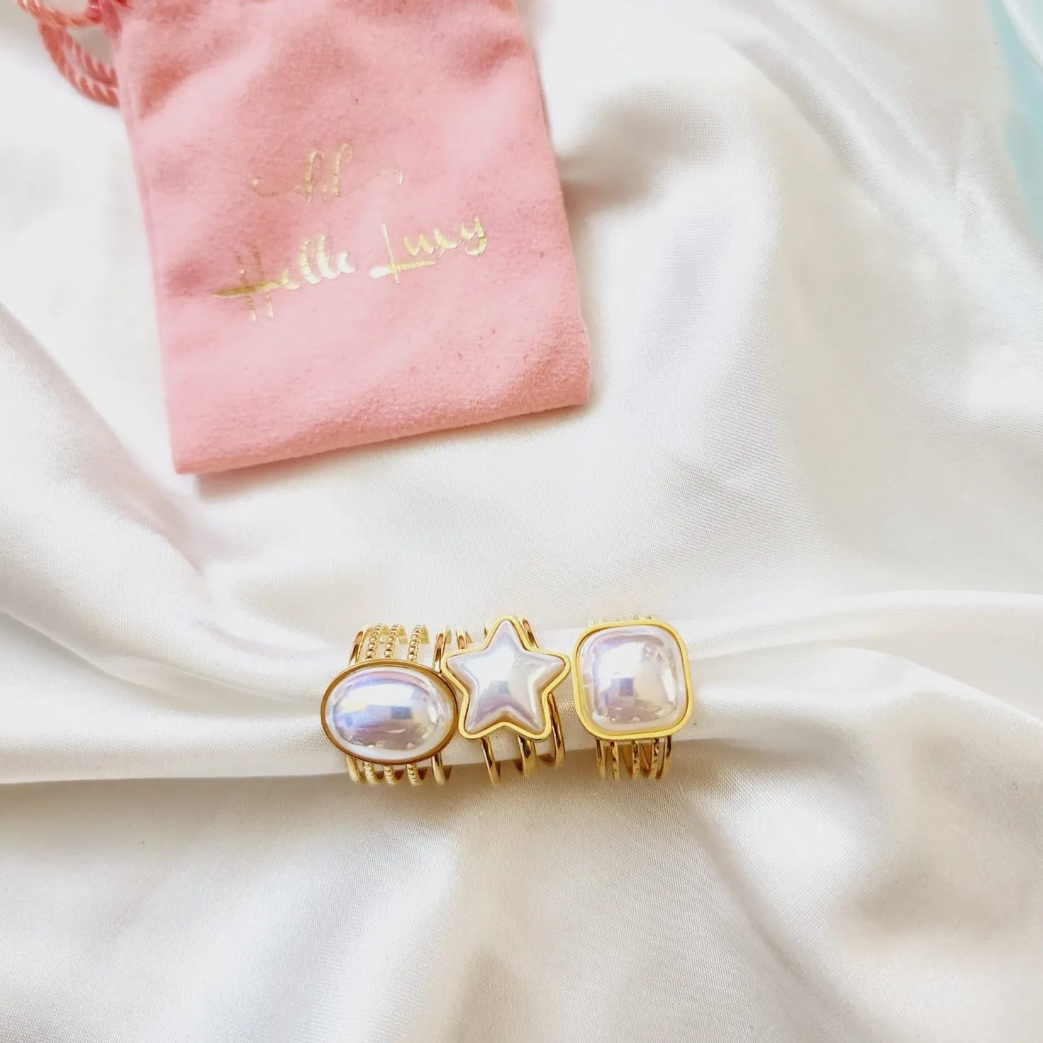 Square Throb Ring