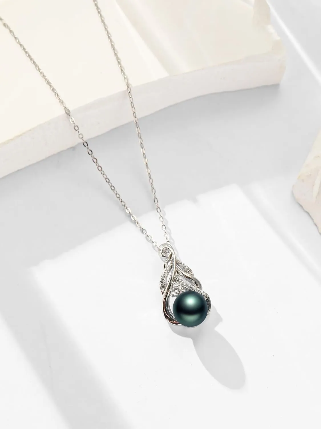 Tahitian Black Animal Necklace For Women 925 Sterling Silver Black Preal Pendant Animal Jewelry Gift For Wife Mom Girlfriend Christmas, Valentine's Day, Mother's Day Gift Jewelry