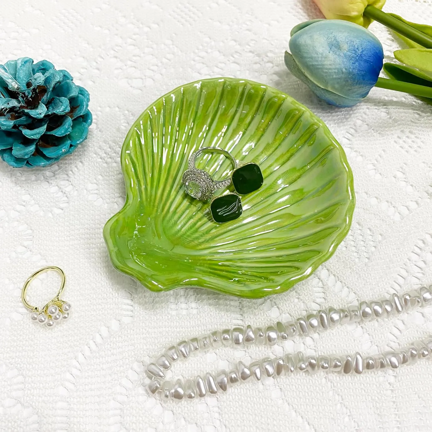 Trinket Dish Shell, Ceramic Jewelry Dish Seashell, Seashell Shape Jewelry Holder Plate for Rings Earrings Necklaces Bracelet, Decorative Tray for Mom Friend Sister, 3.9", Green Iridescent Surface
